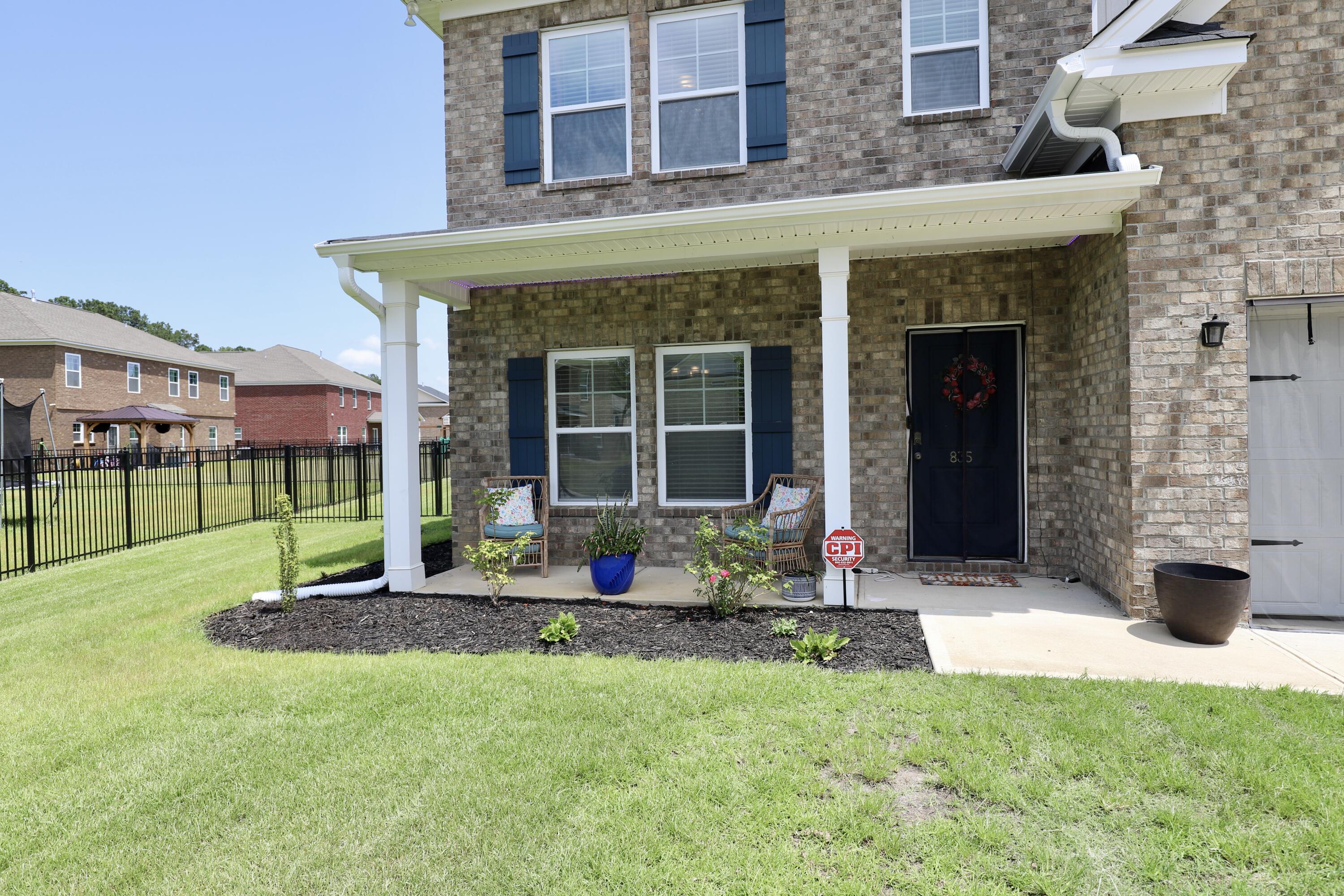 835 Curlew Circle