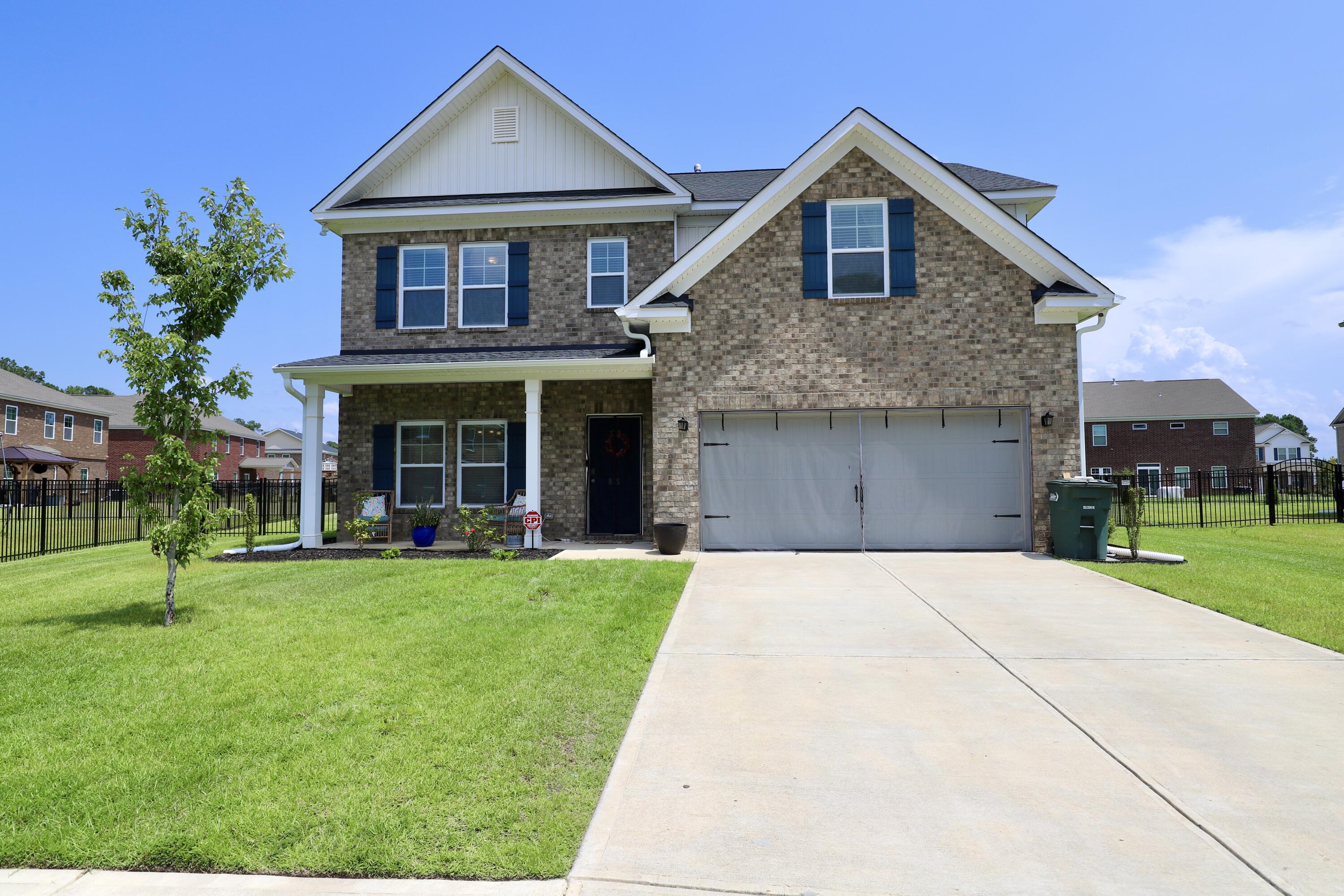 835 Curlew Circle
