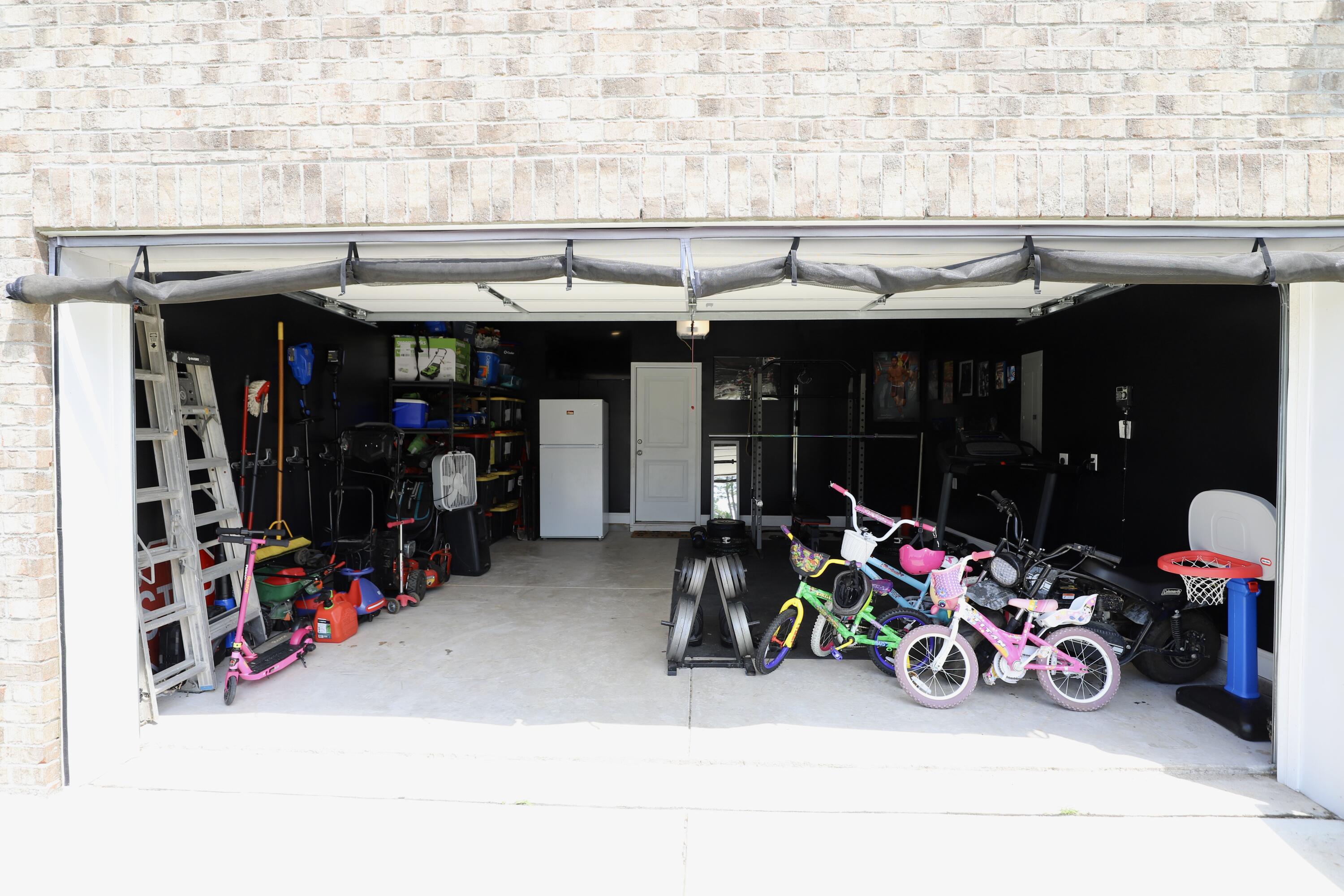 835 Curlew Circle