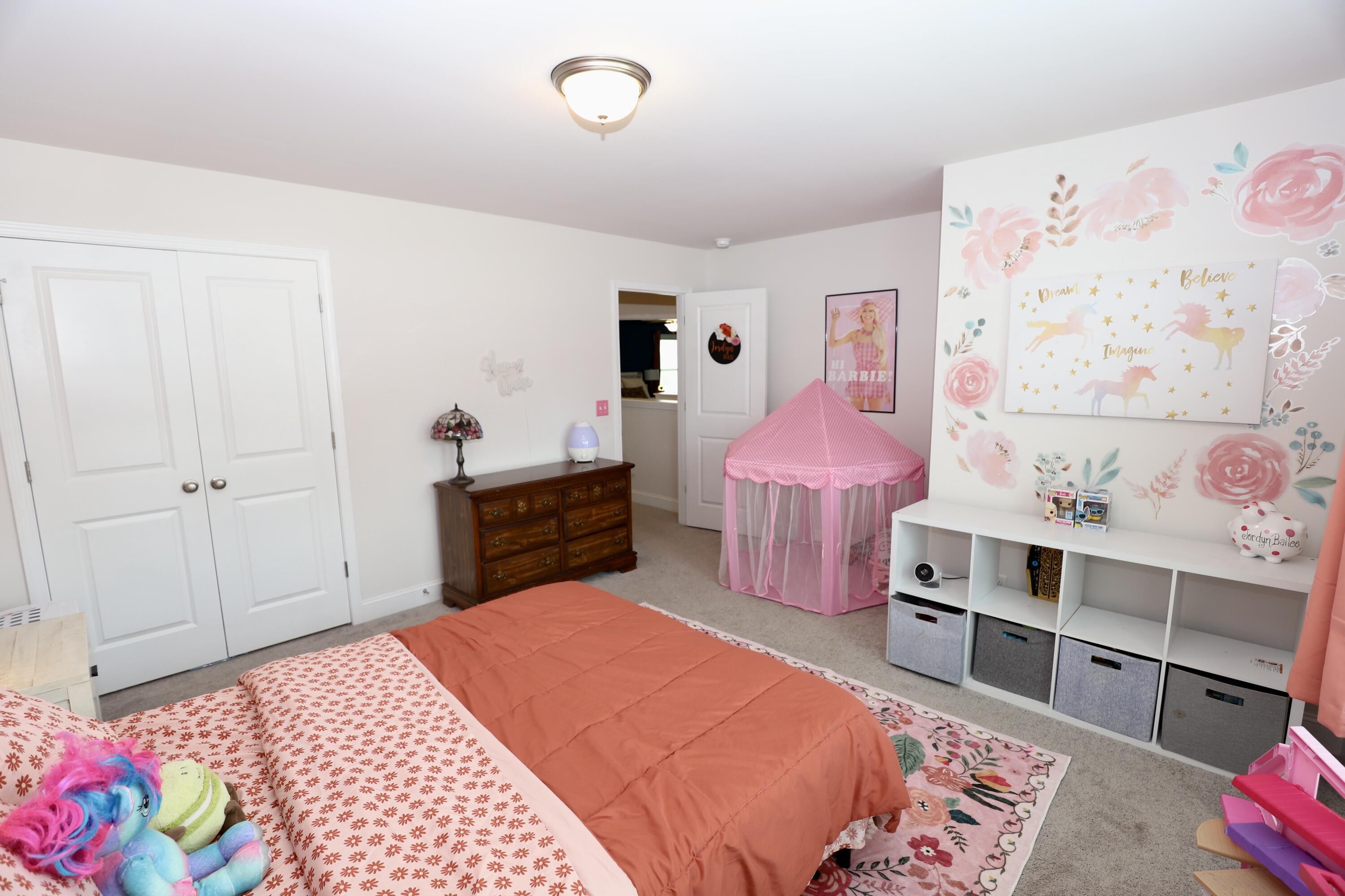 835 Curlew Circle