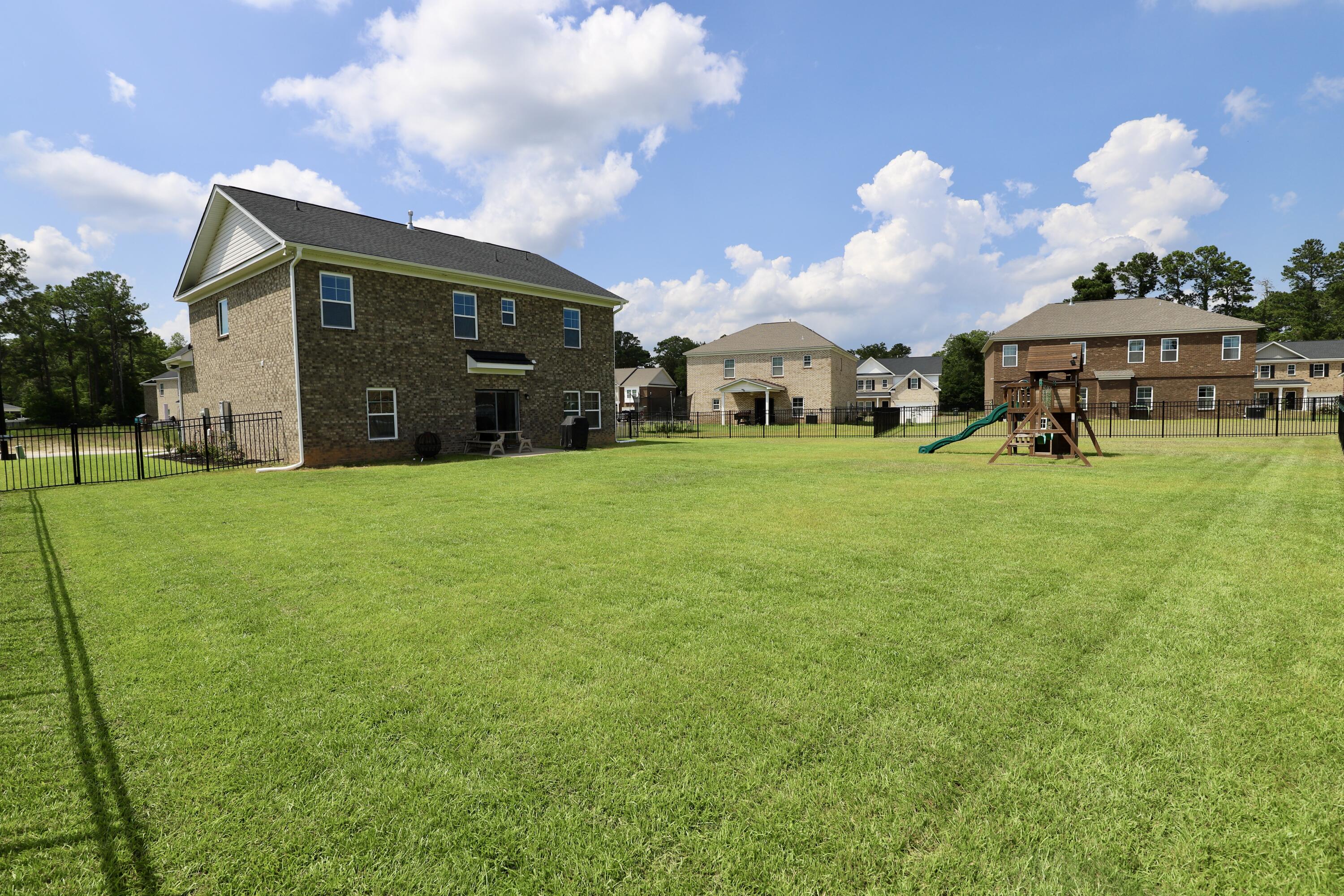 835 Curlew Circle