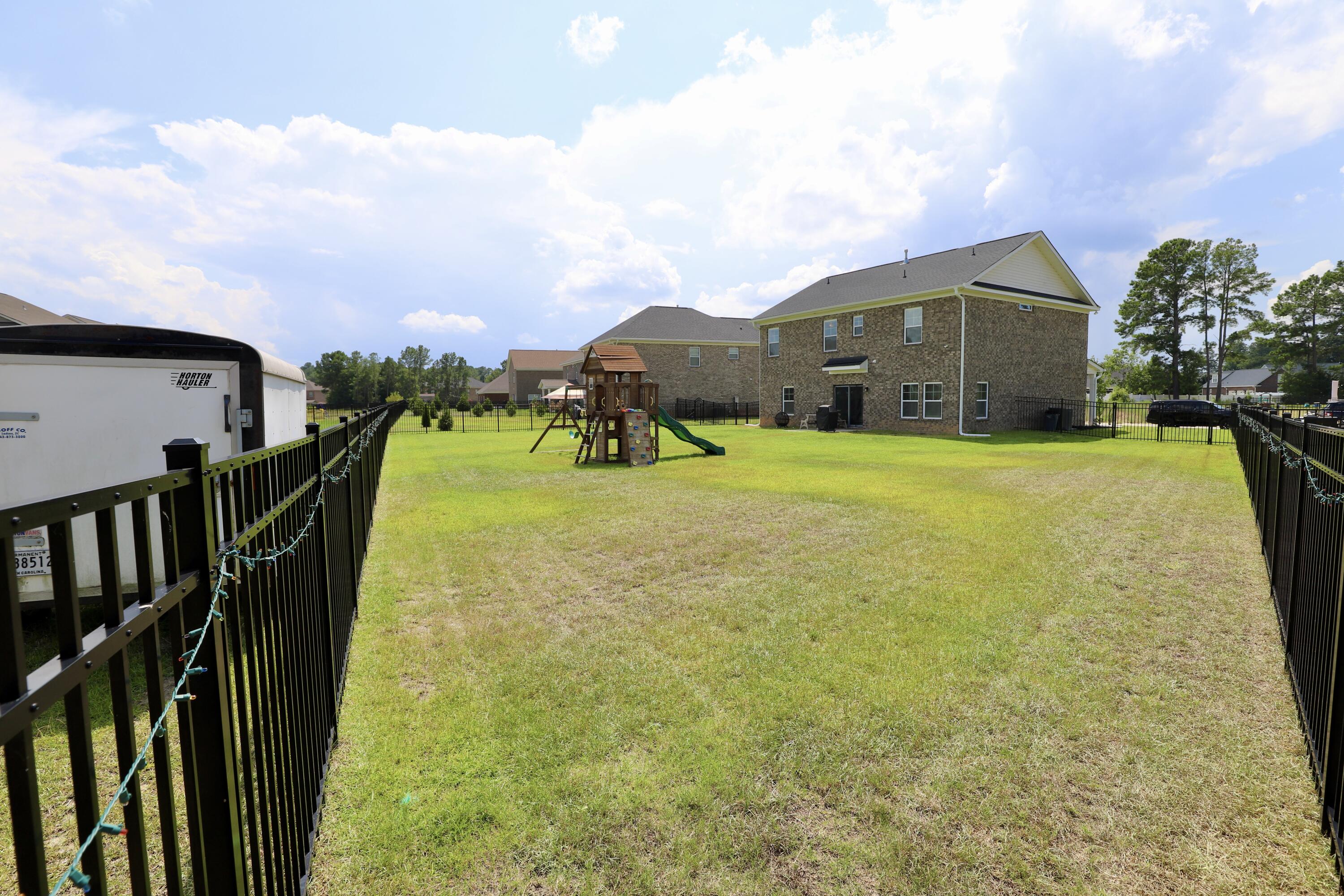 835 Curlew Circle