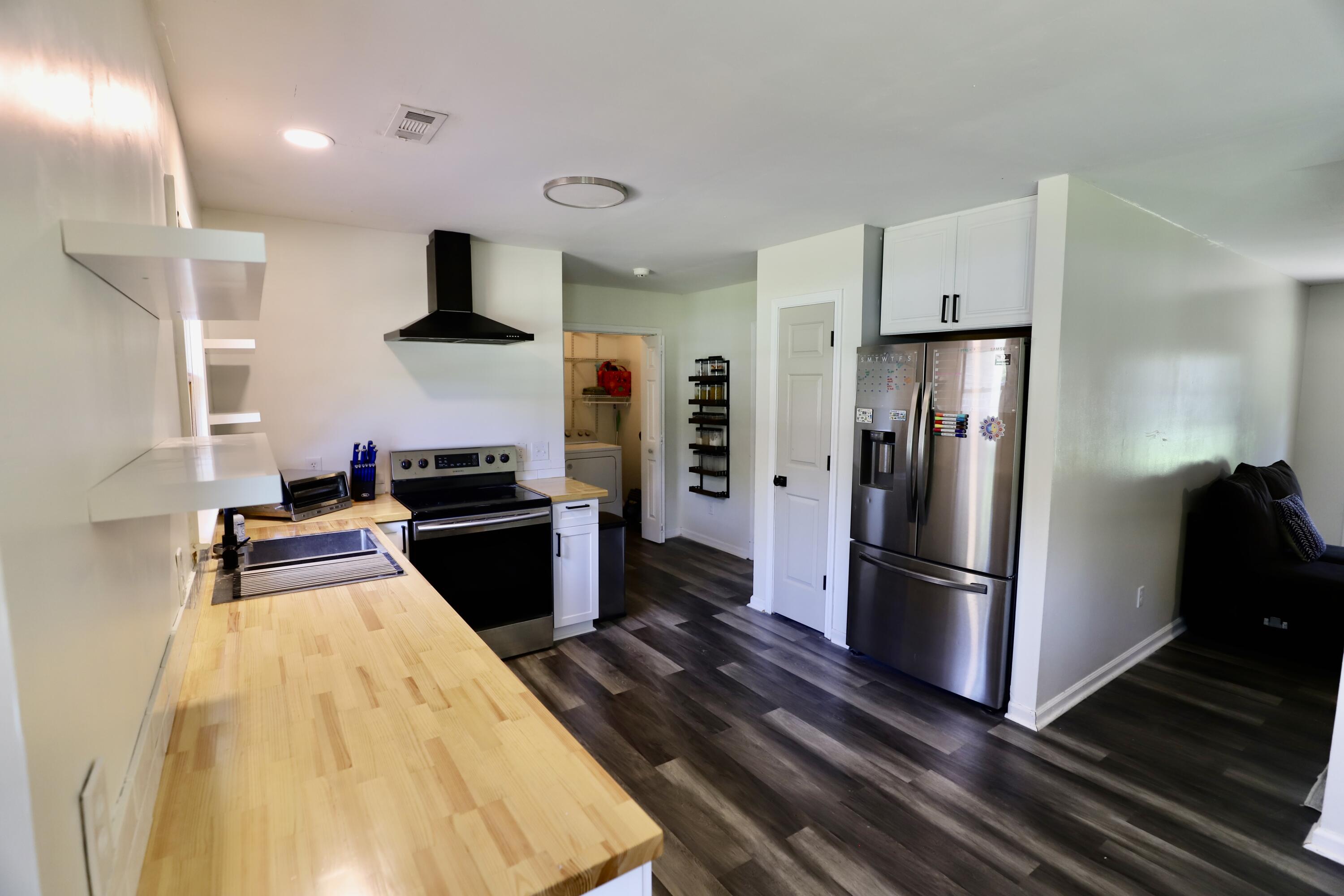 20 Frost Wood Court