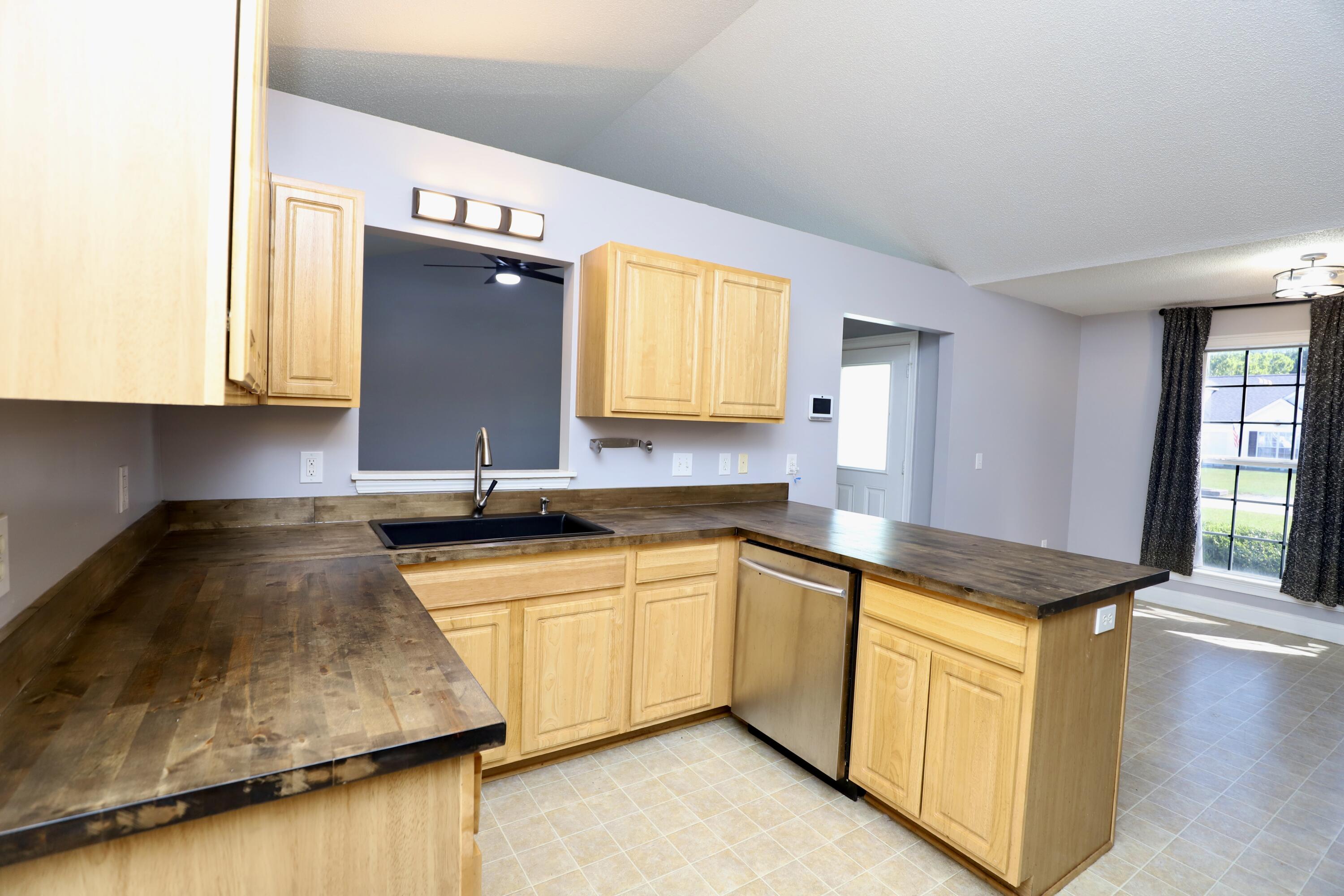 3135 Expedition Drive