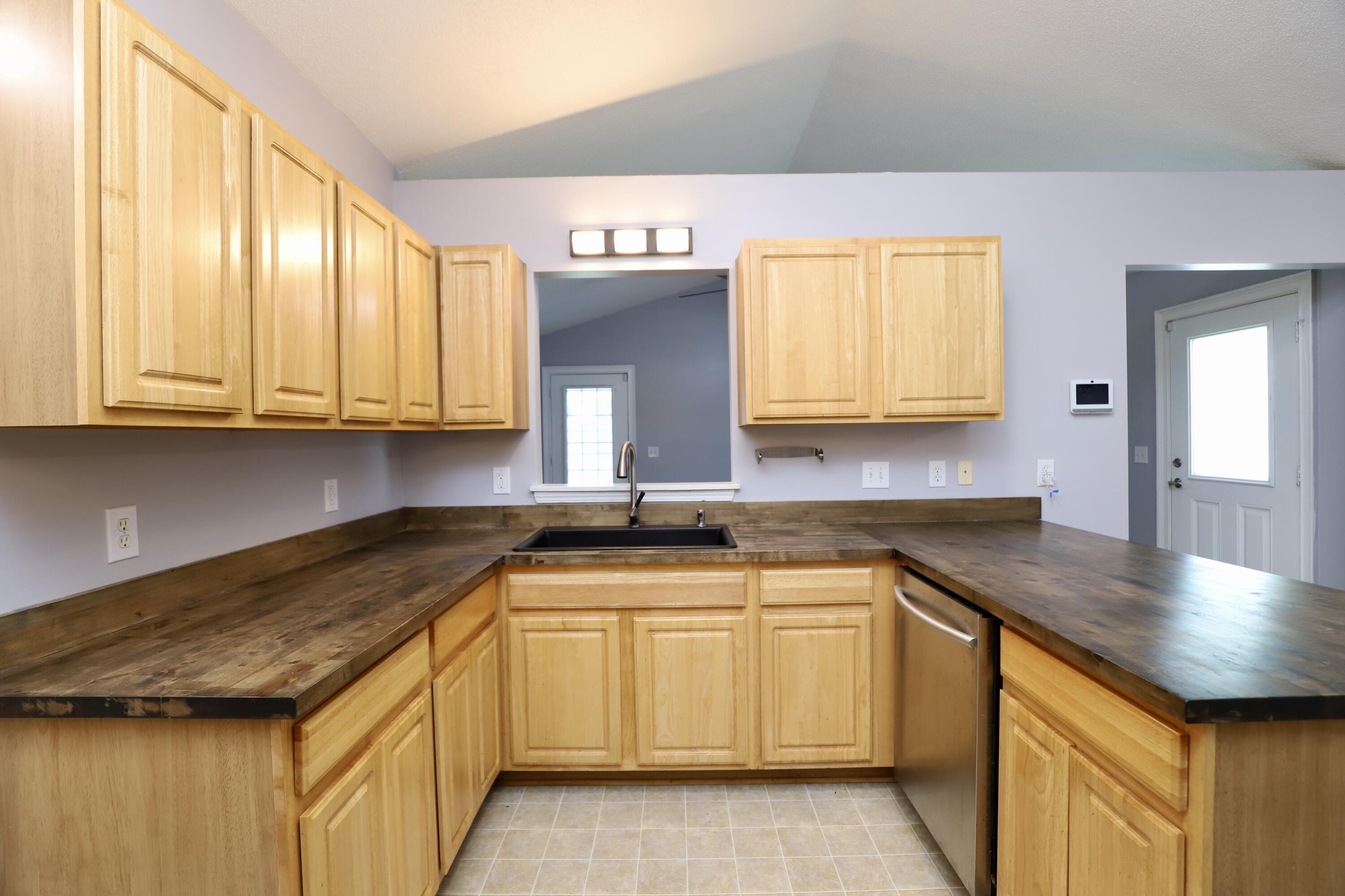 3135 Expedition Drive