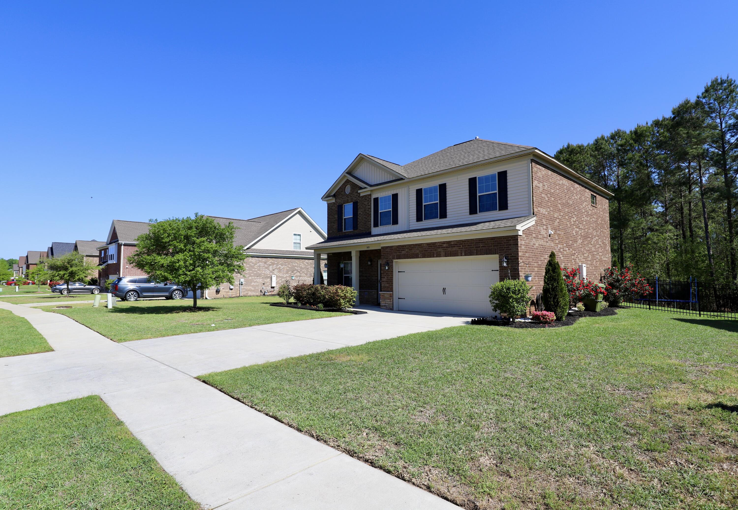 545 Curlew Circle