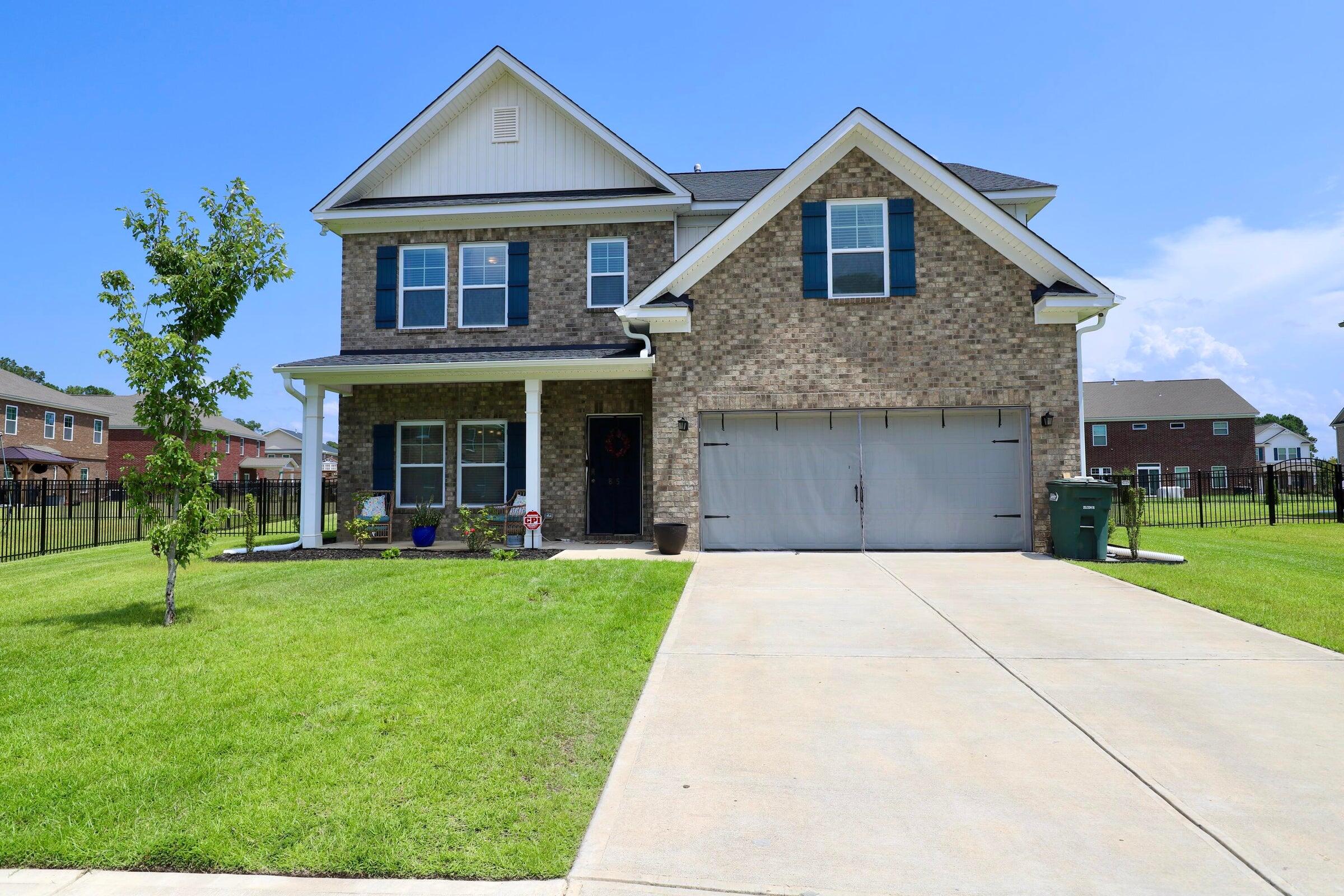 835 Curlew Circle