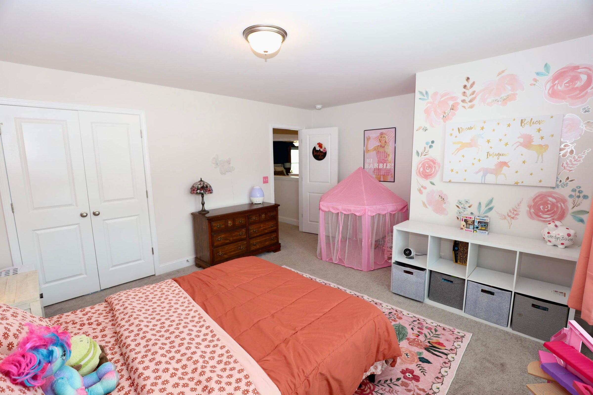 835 Curlew Circle