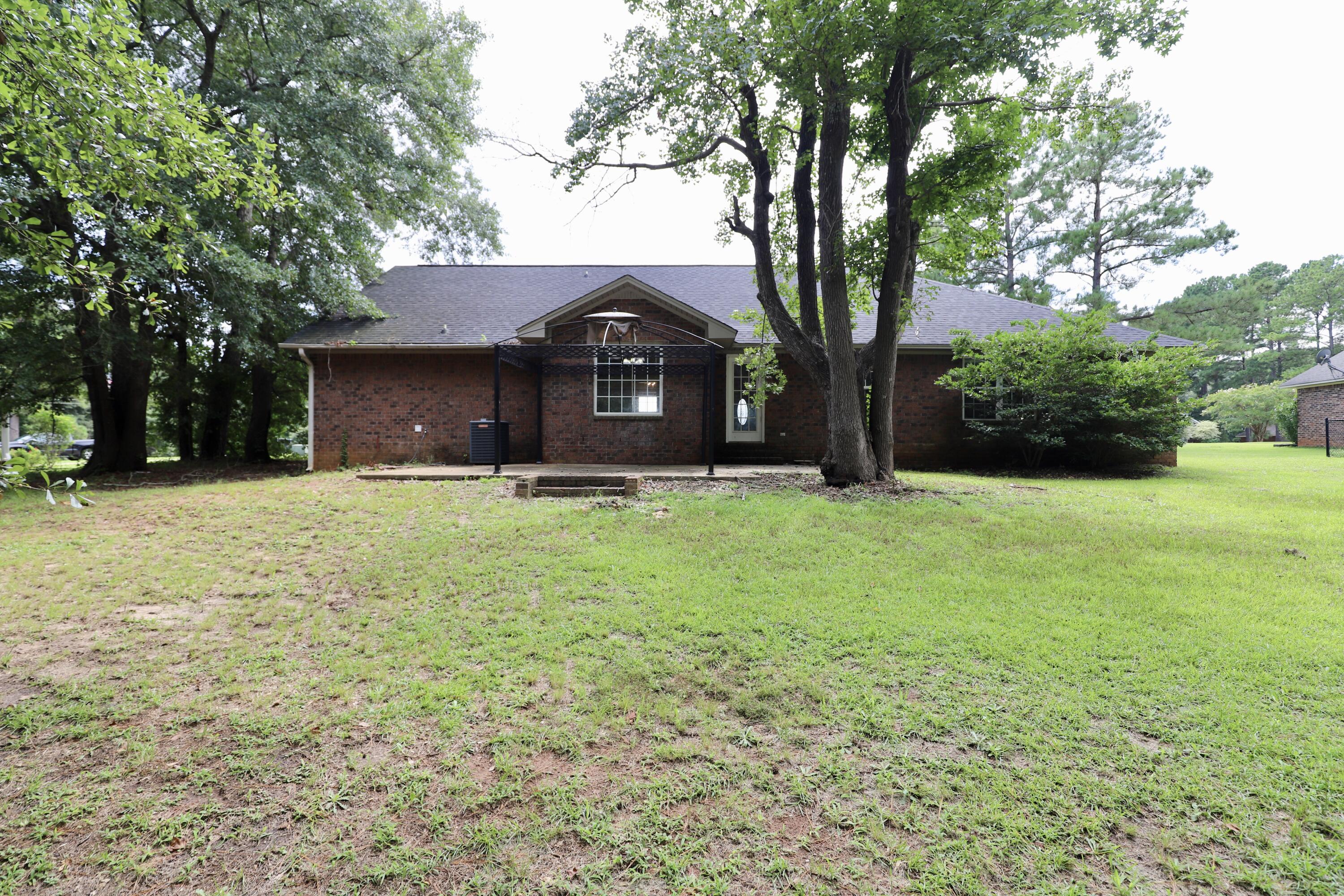 2605 Turningleaf Lane