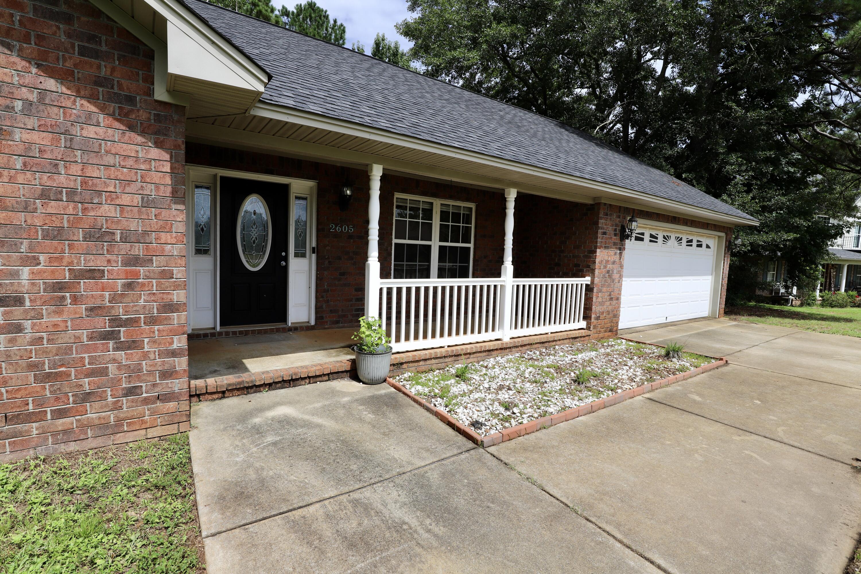 2605 Turningleaf Lane