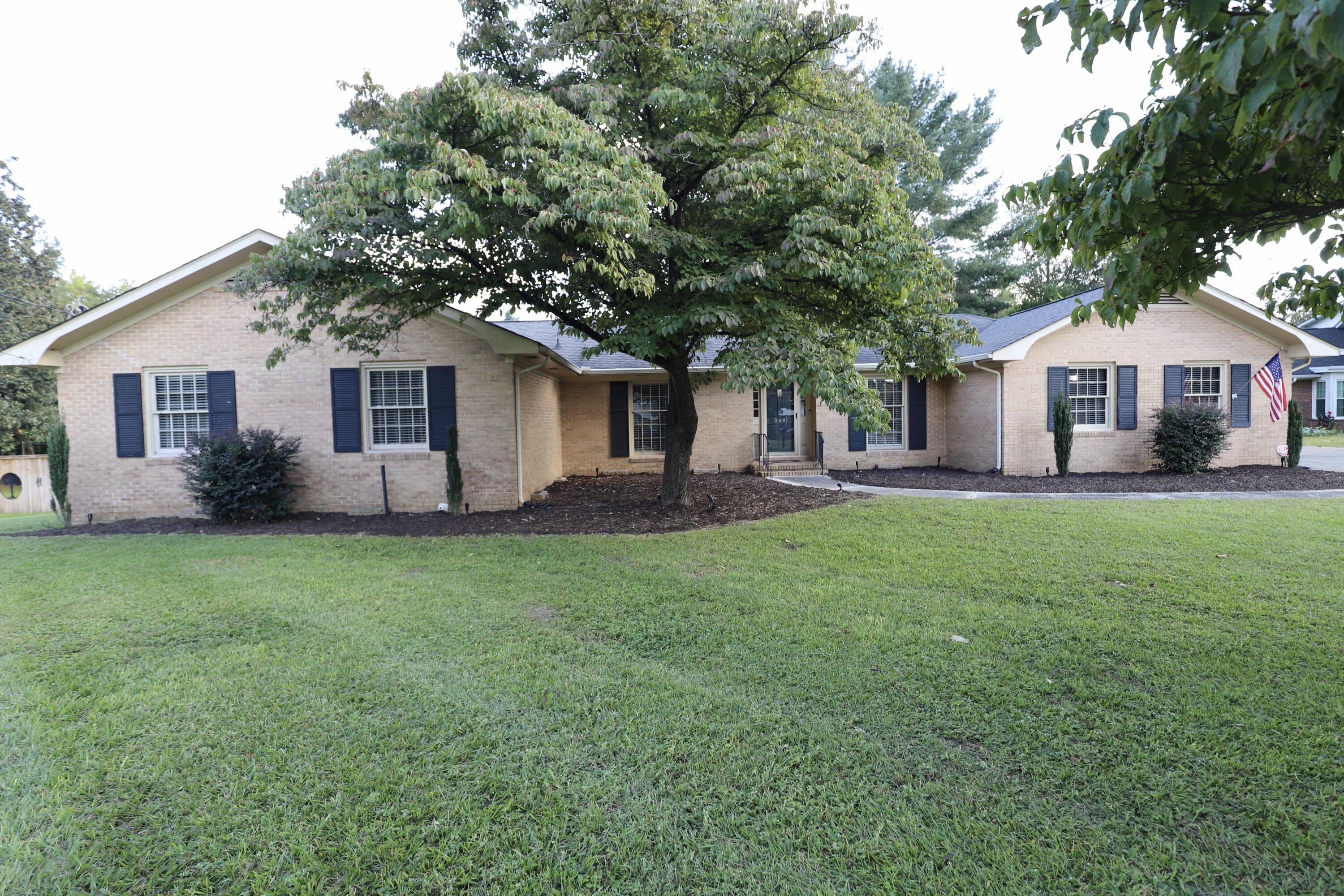 549 Pringle Drive