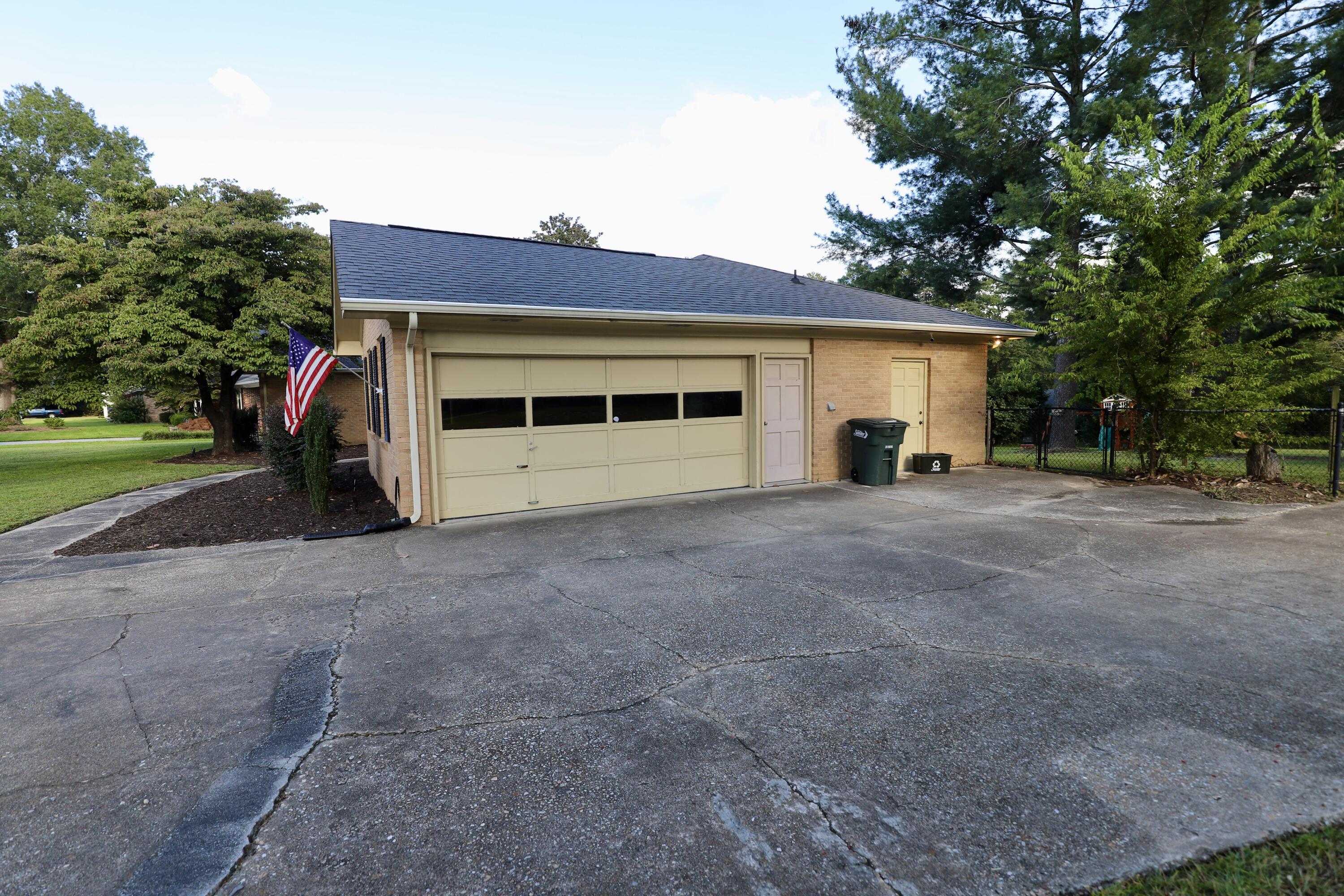 549 Pringle Drive