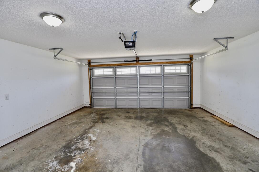 3335 Valencia Drive