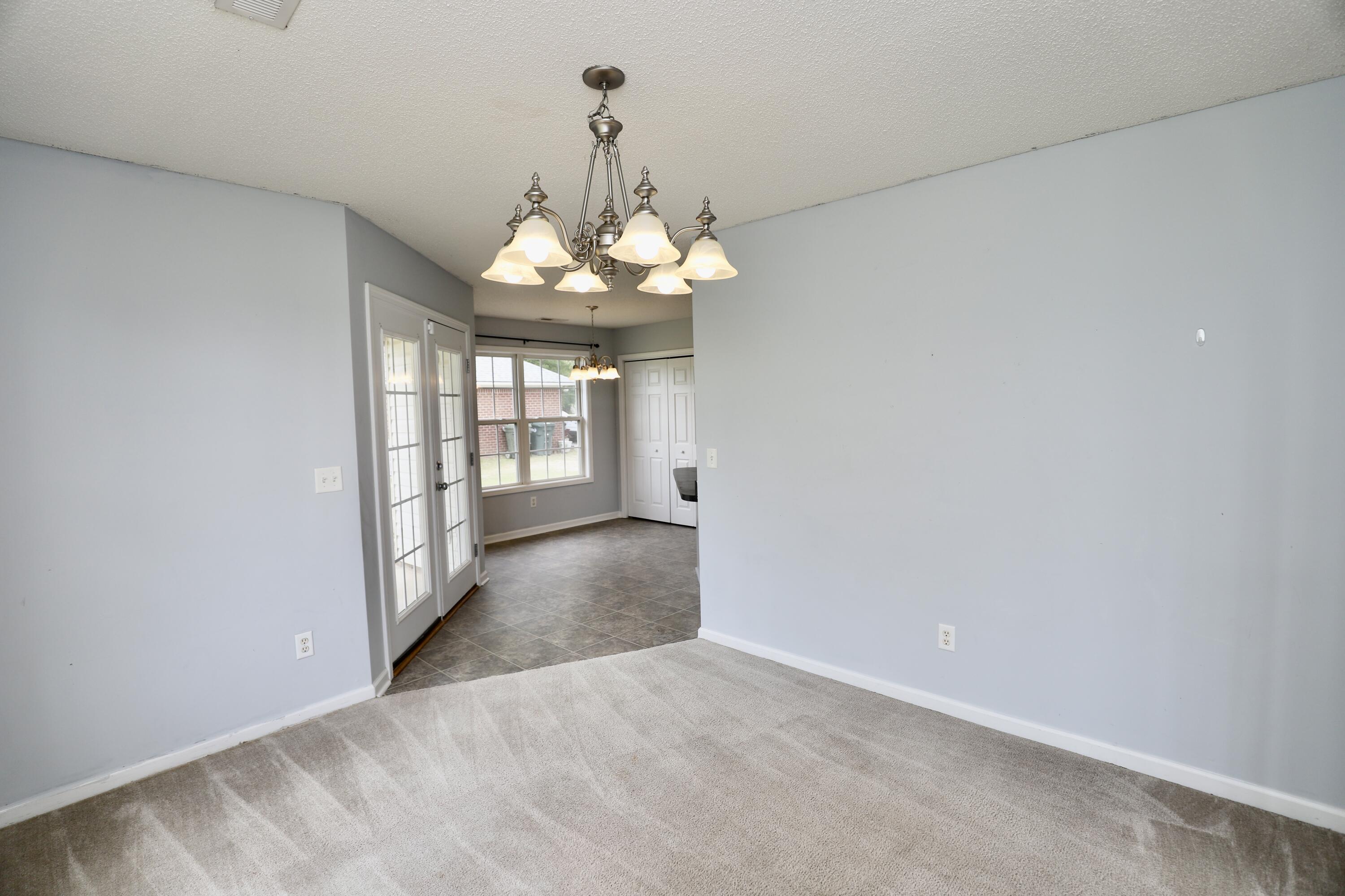 60 Vinca Court