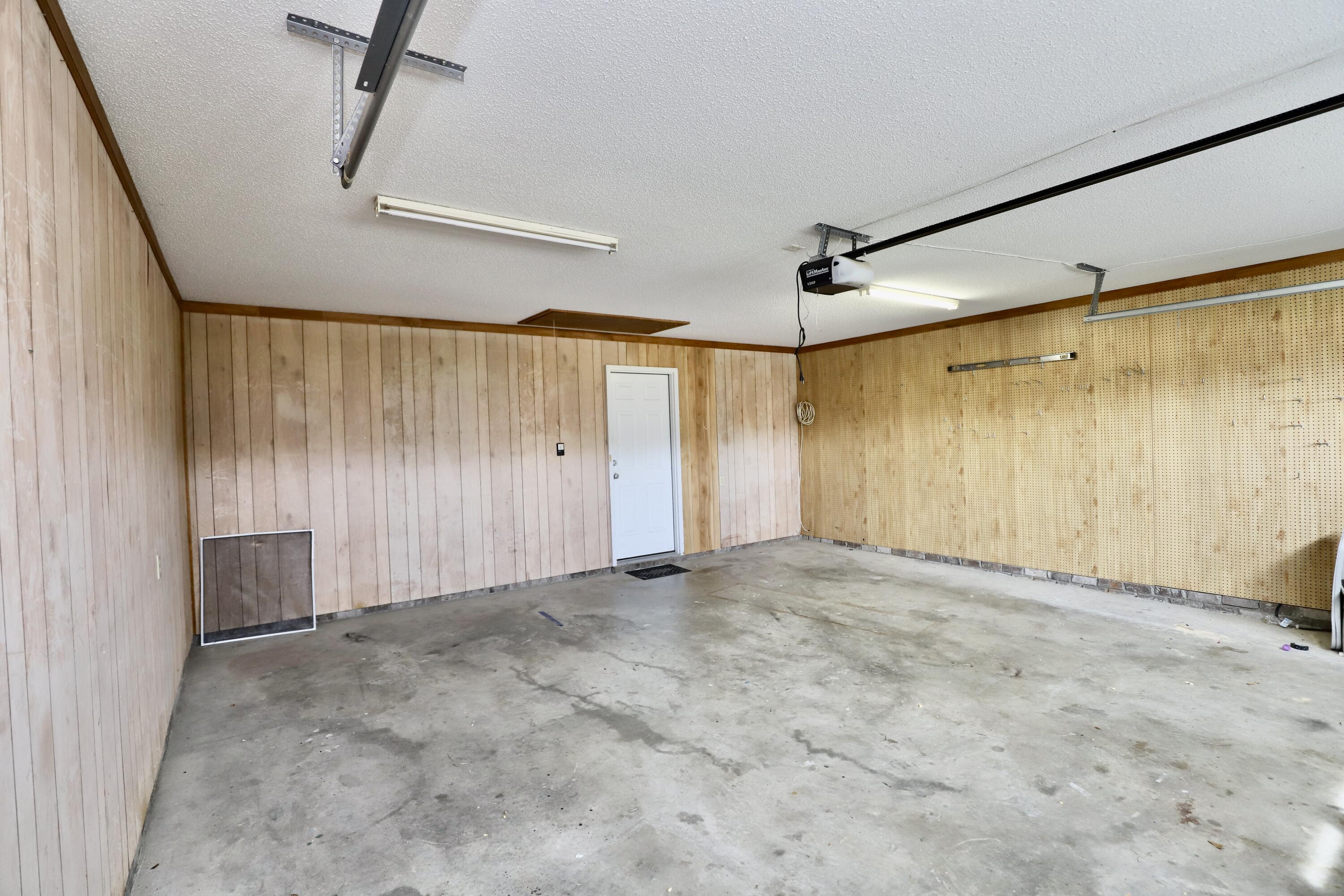 60 Vinca Court