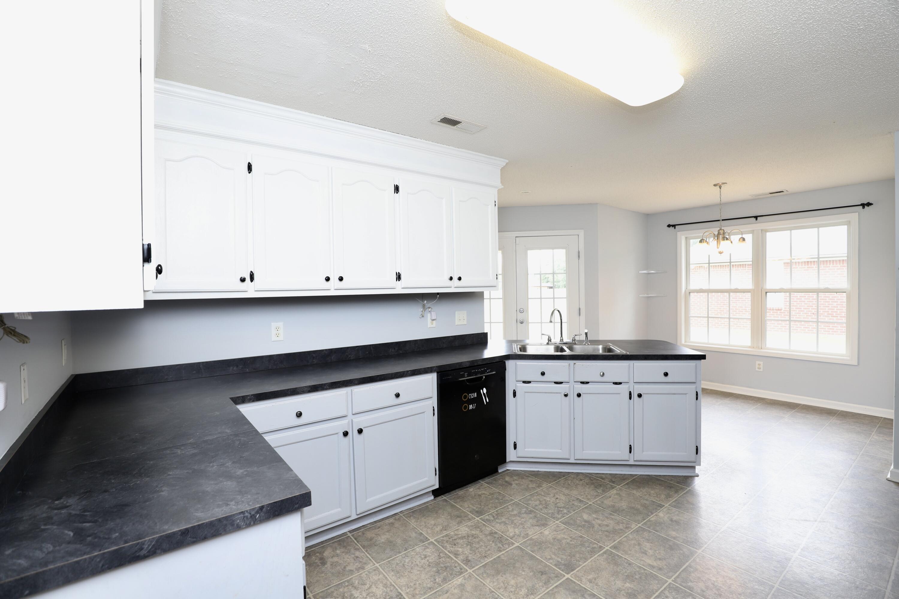 60 Vinca Court