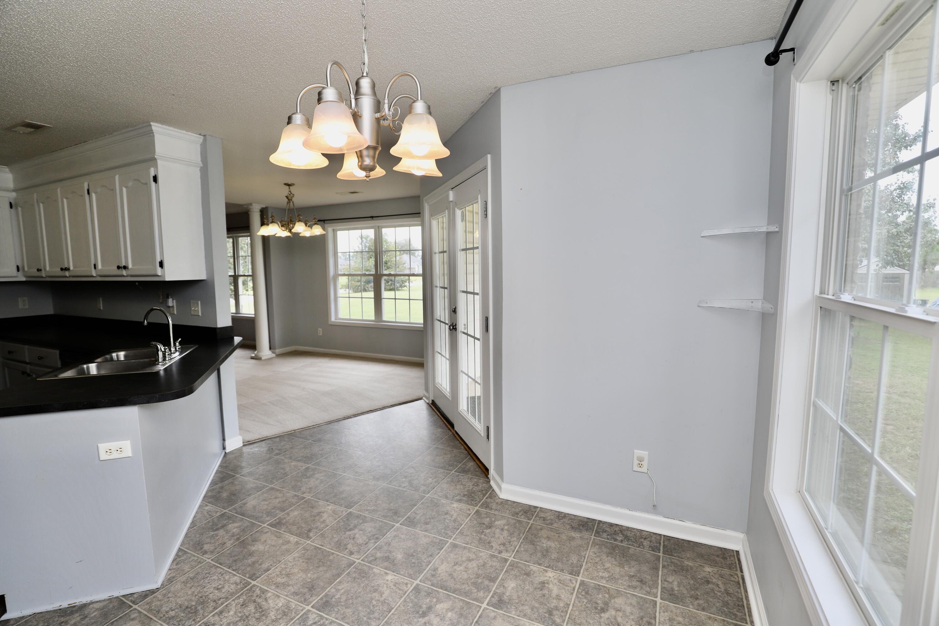 60 Vinca Court