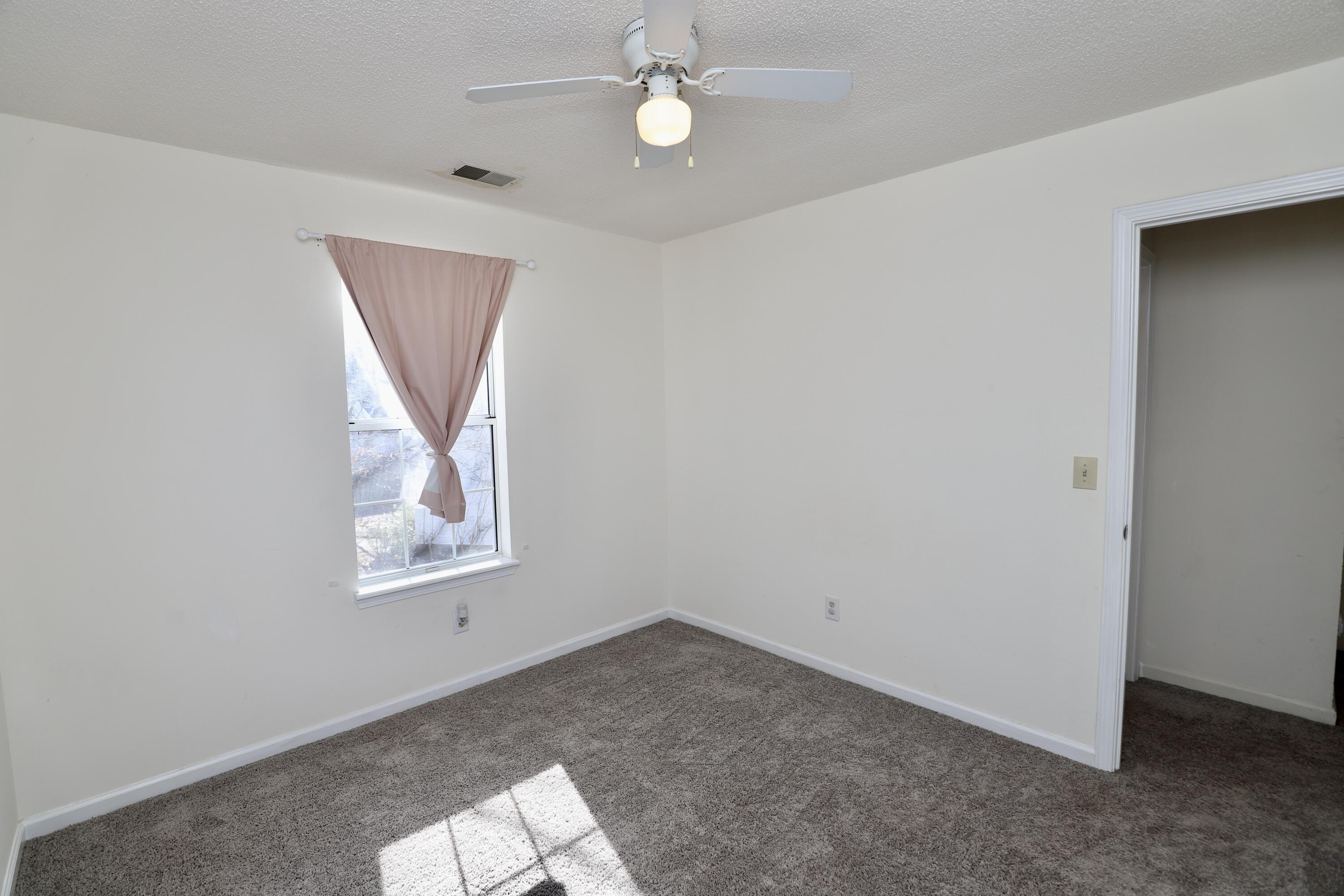 21 N Trace Court, Columbia