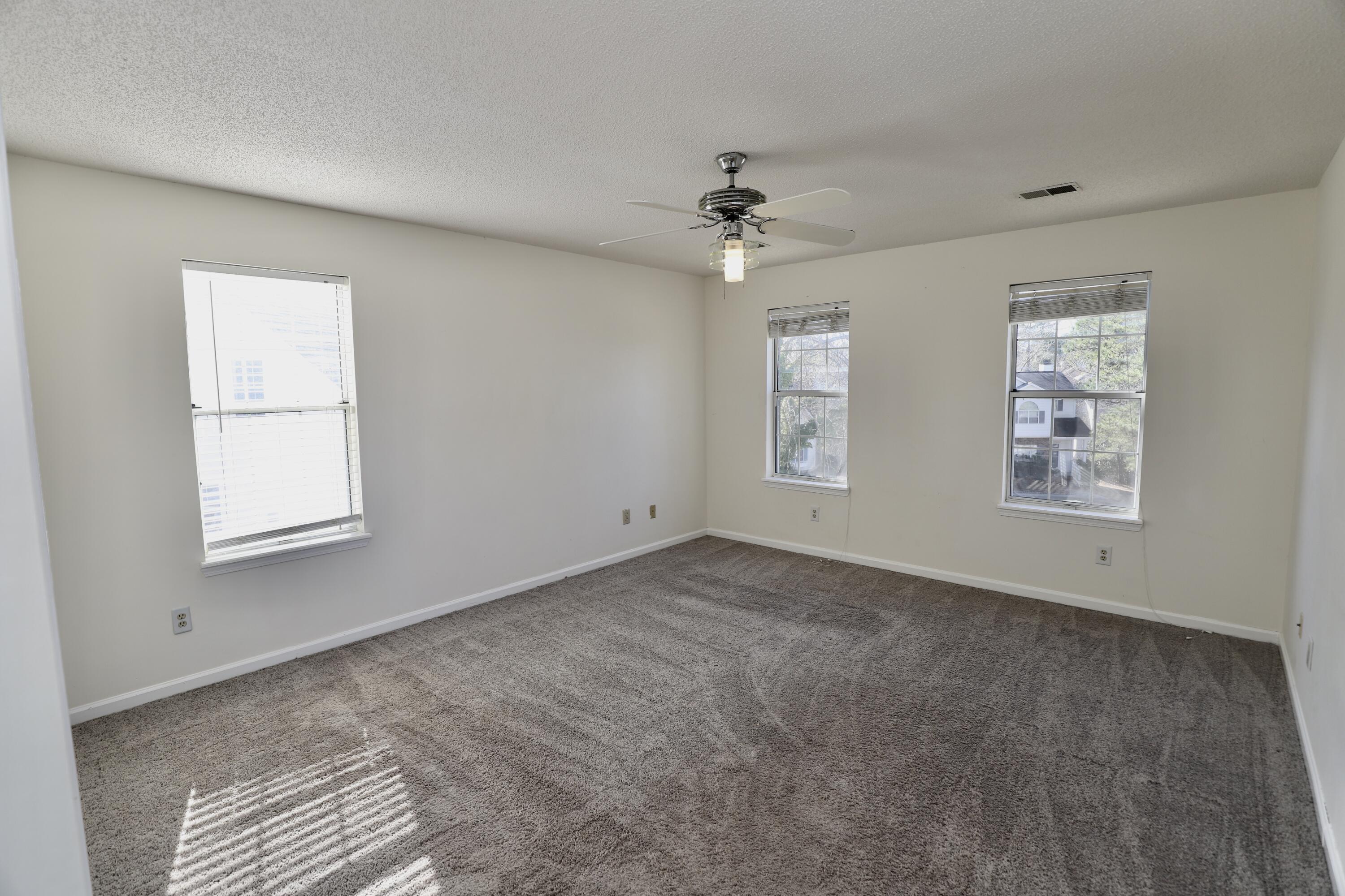 21 N Trace Court, Columbia