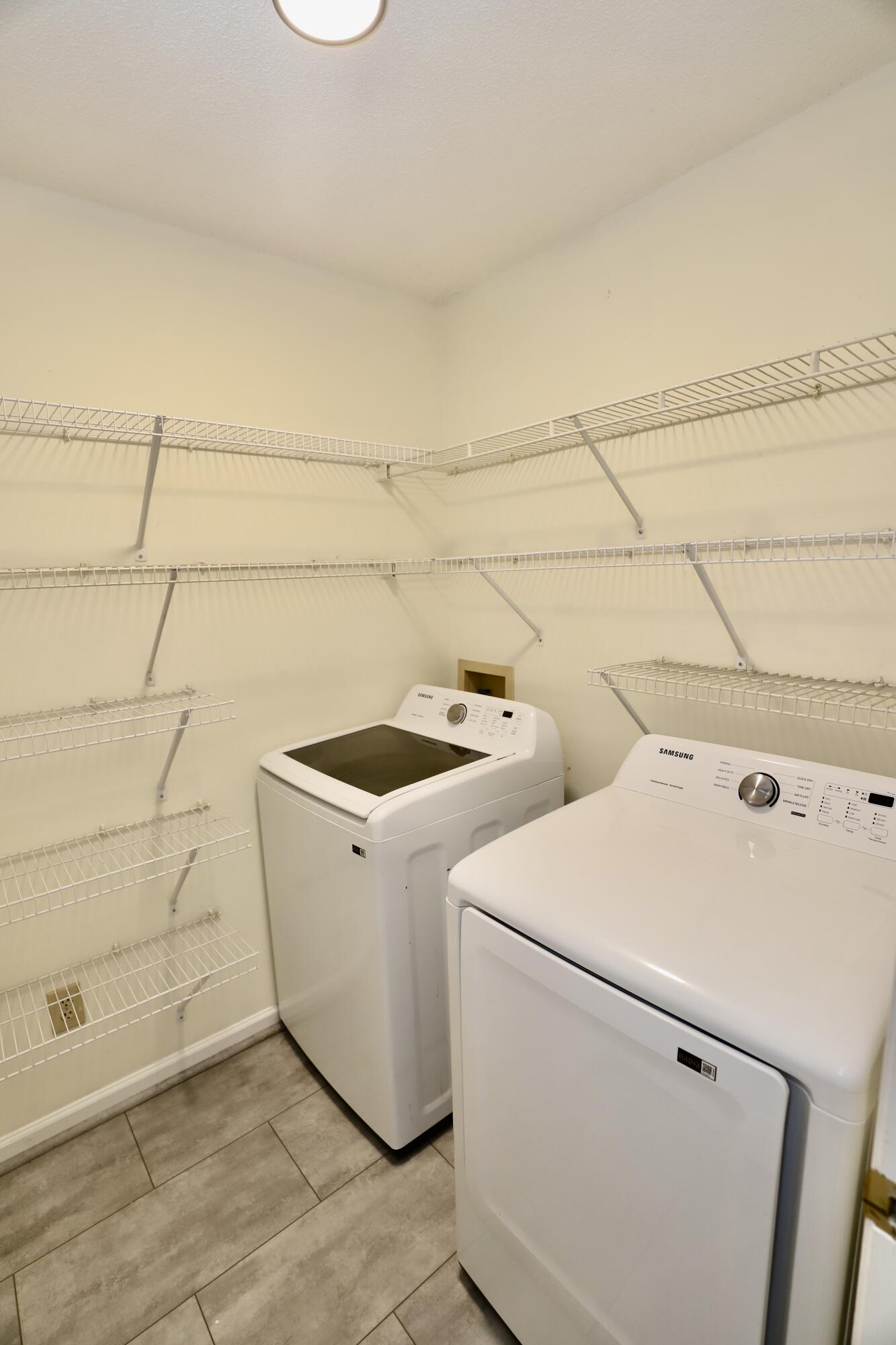 21 N Trace Court, Columbia