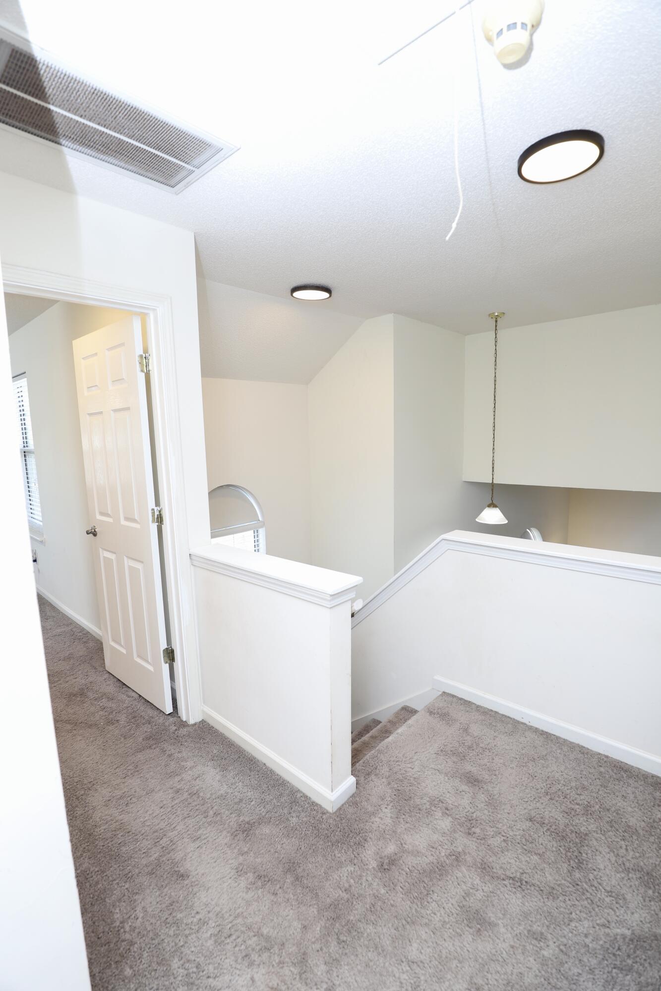 21 N Trace Court, Columbia