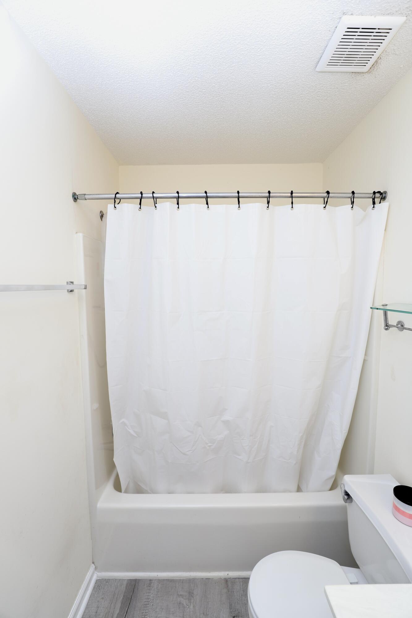 21 N Trace Court, Columbia