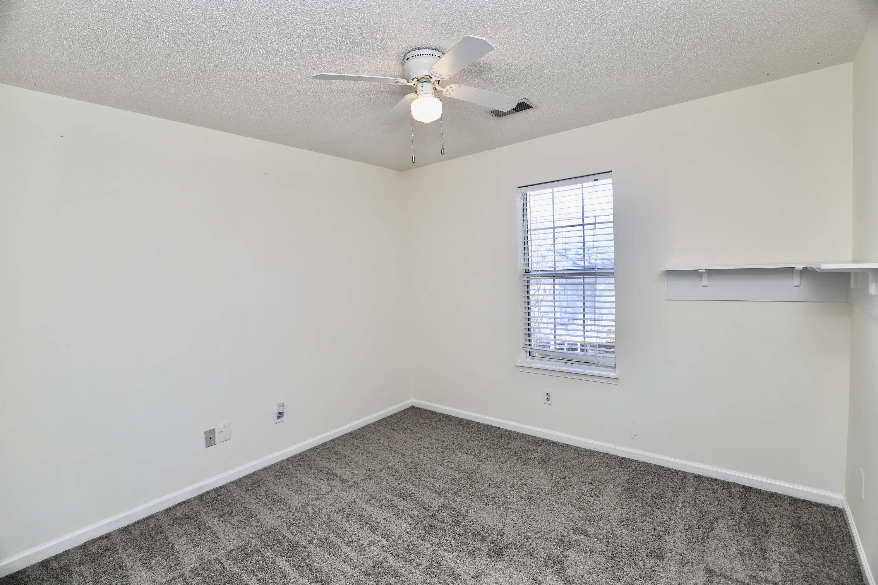 21 N Trace Court, Columbia