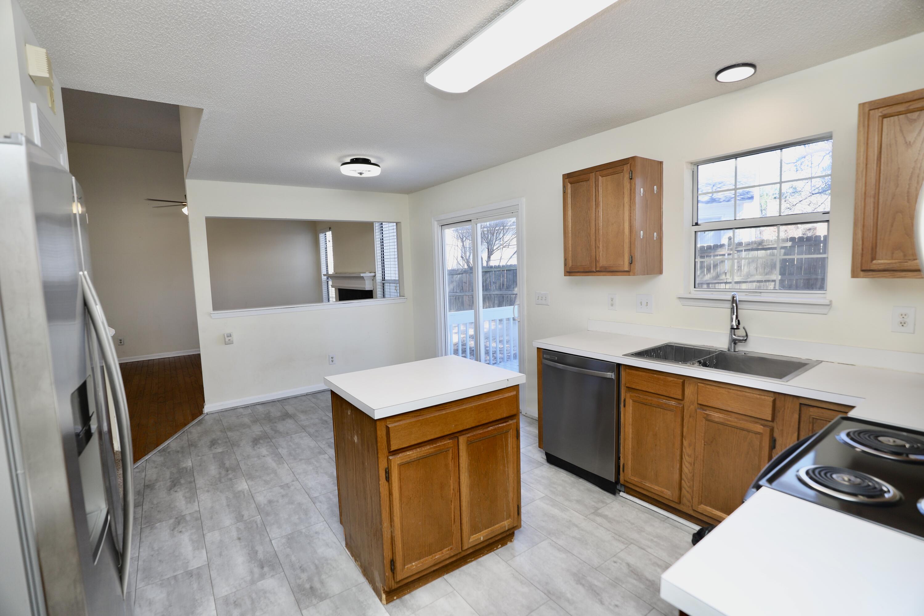 21 N Trace Court, Columbia