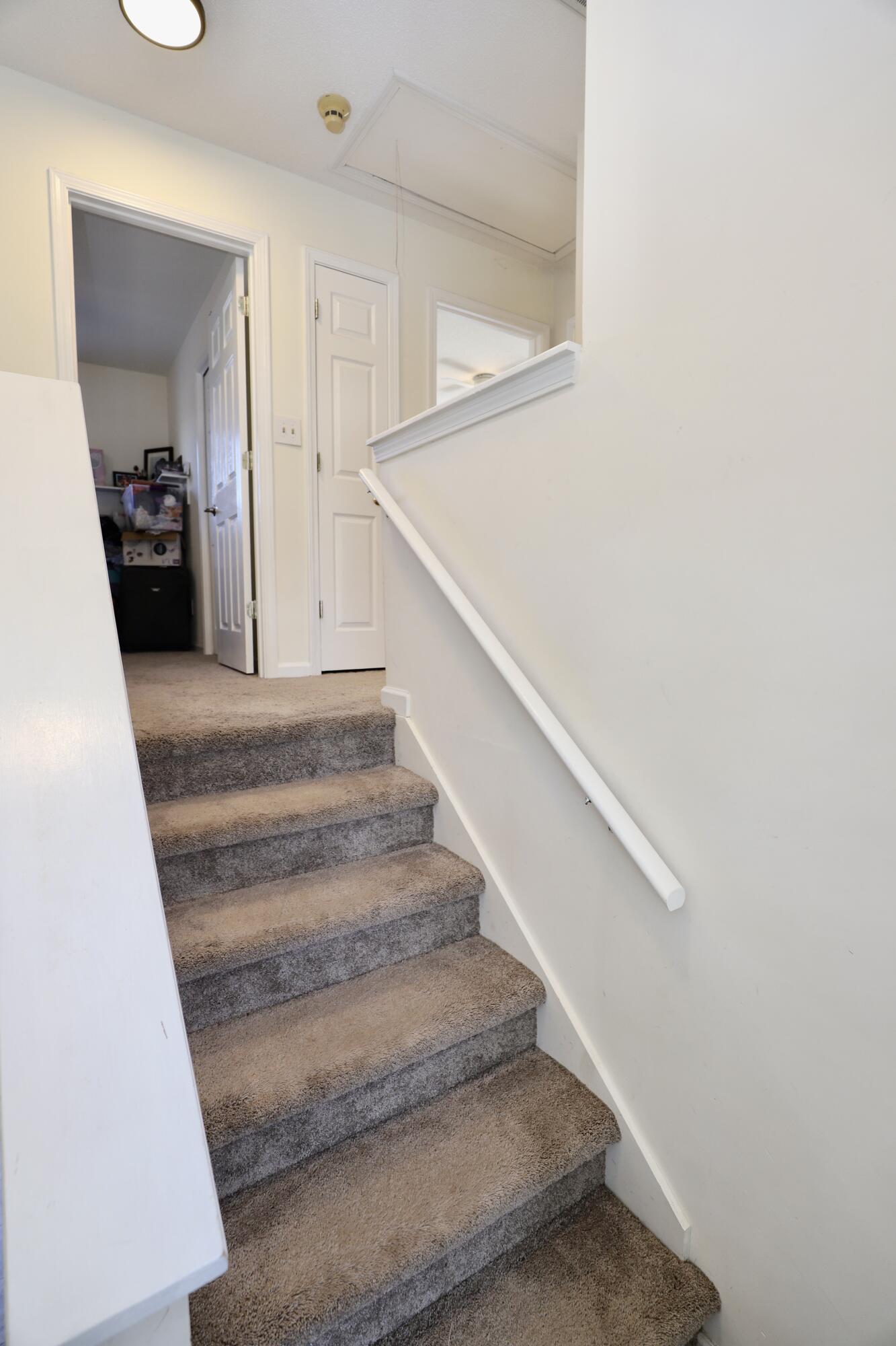 21 N Trace Court, Columbia