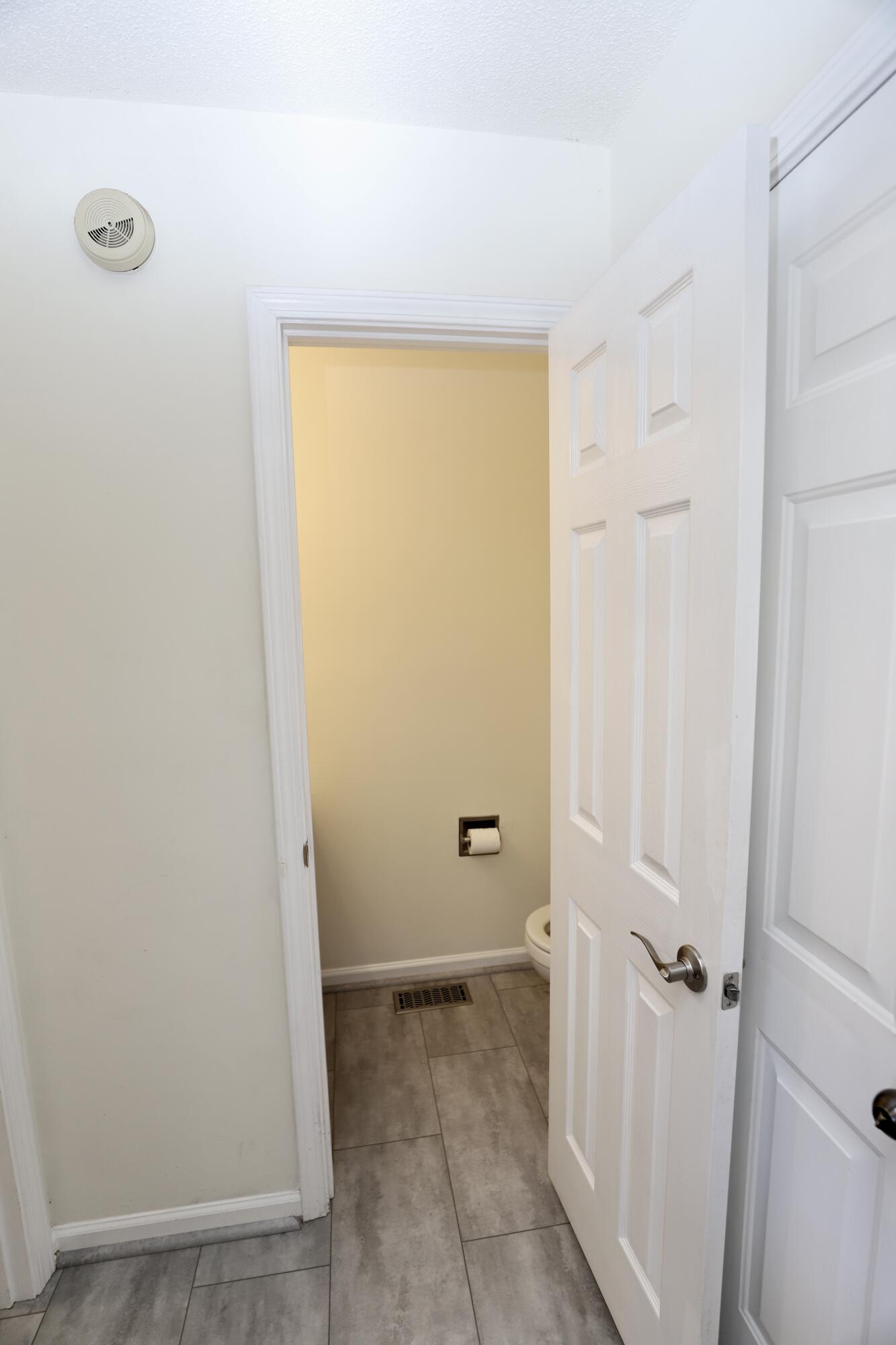 21 N Trace Court, Columbia