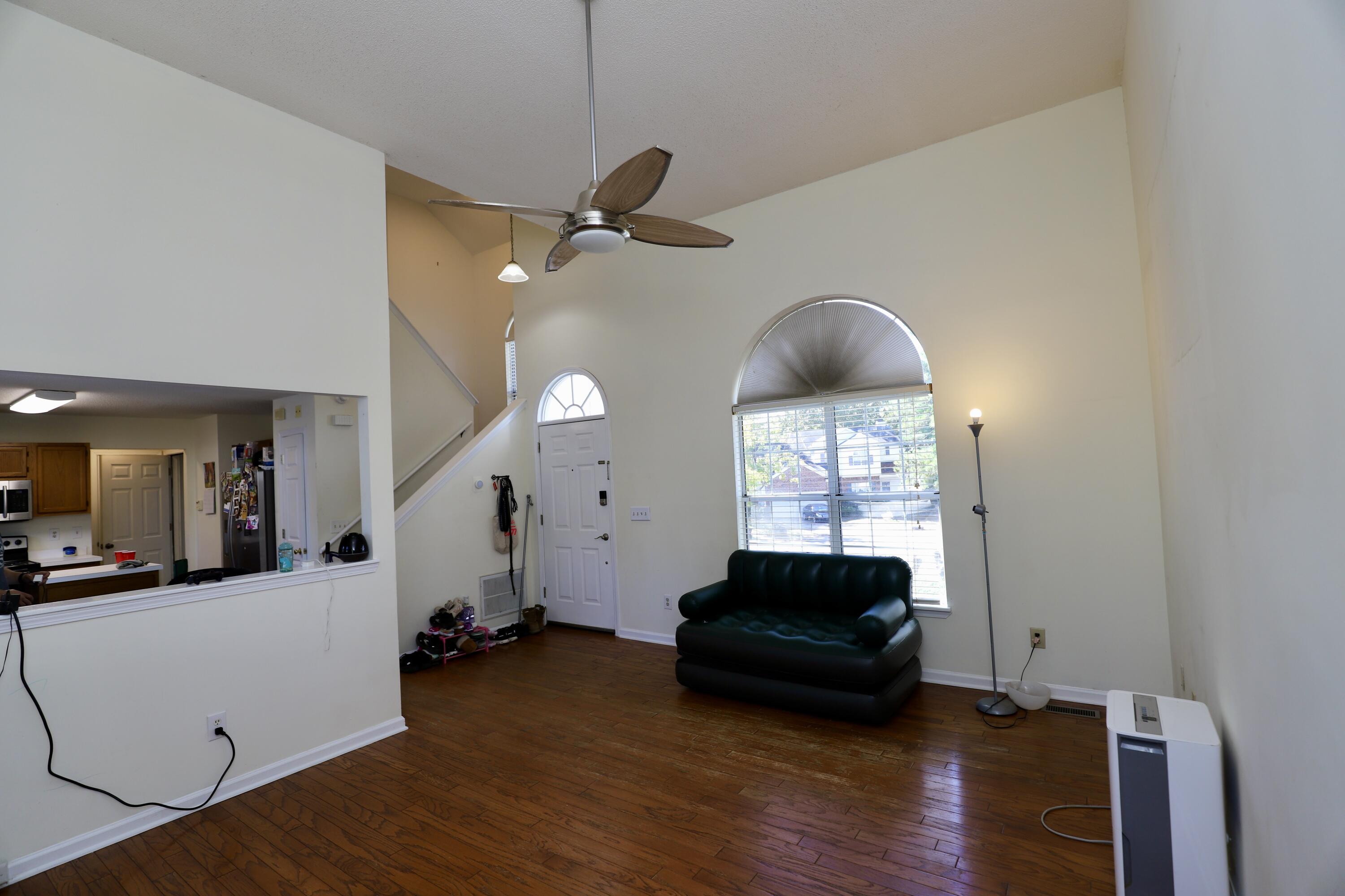 21 N Trace Court, Columbia