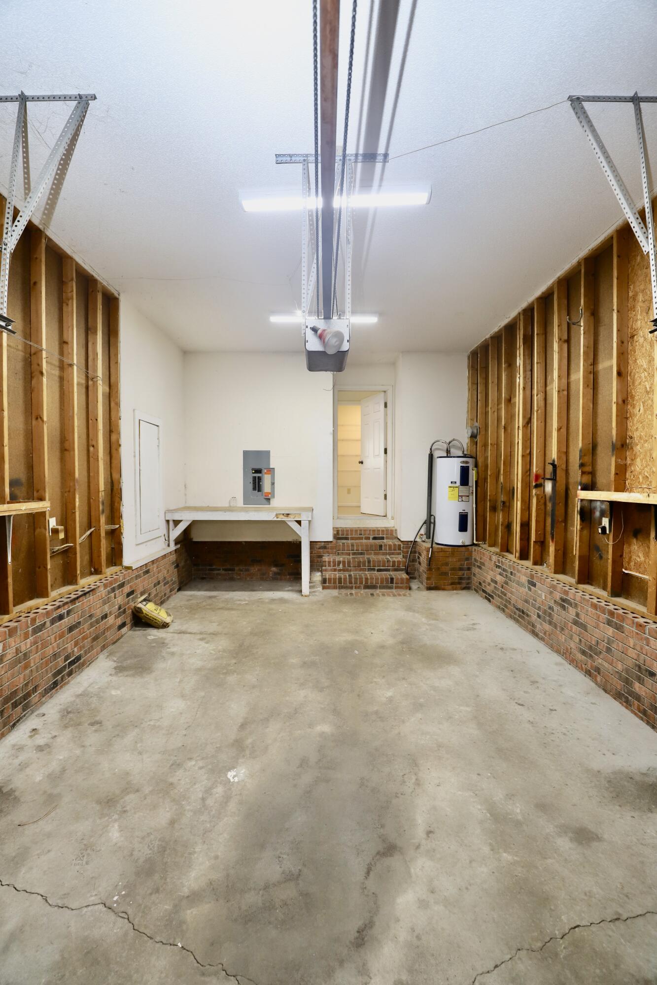 21 N Trace Court, Columbia