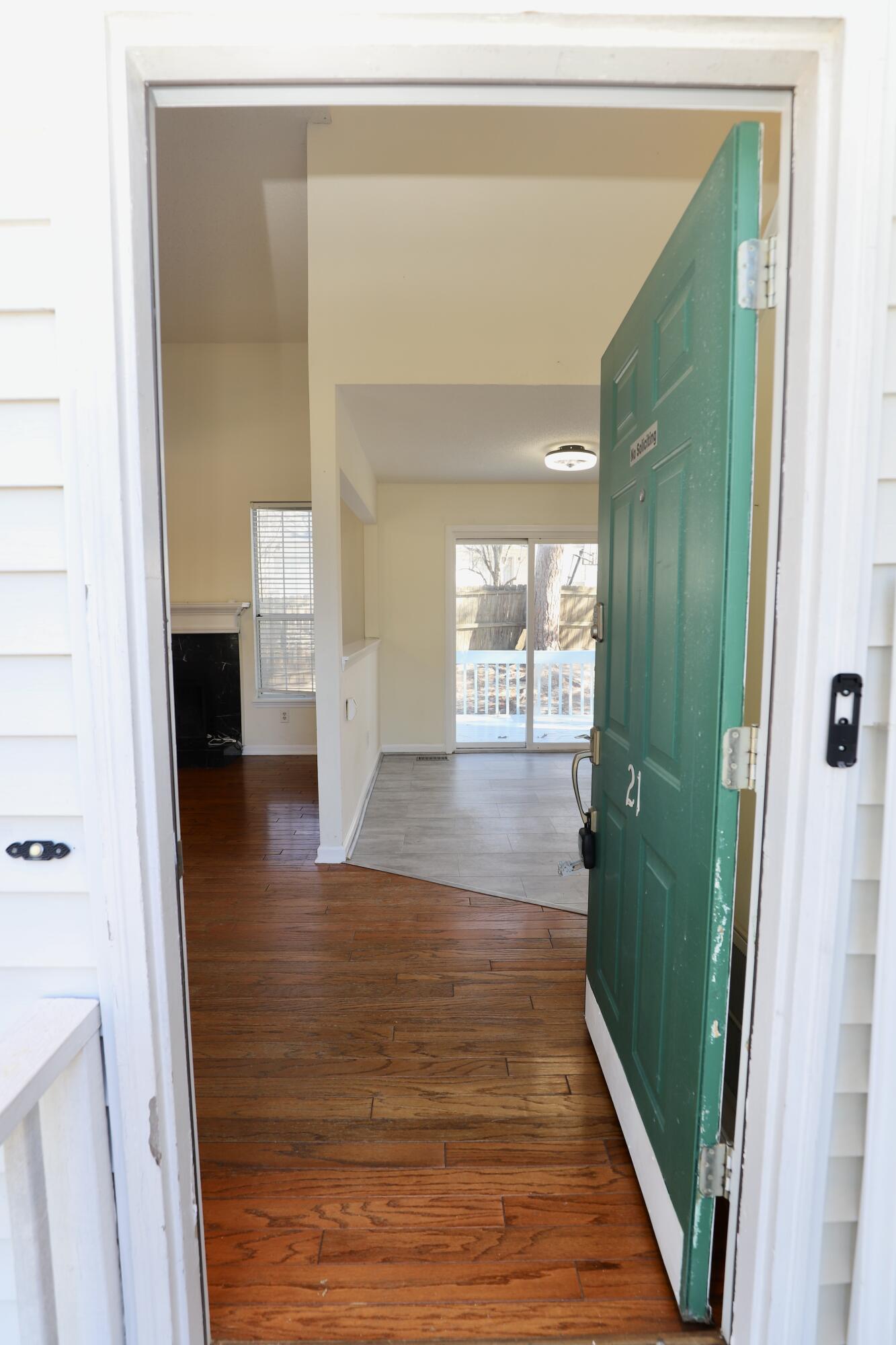 21 N Trace Court, Columbia