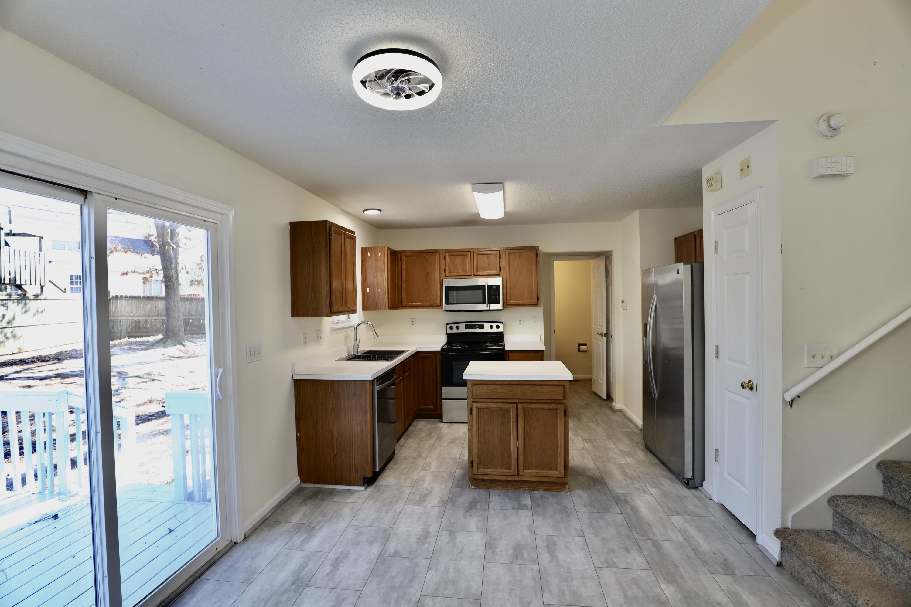 21 N Trace Court, Columbia