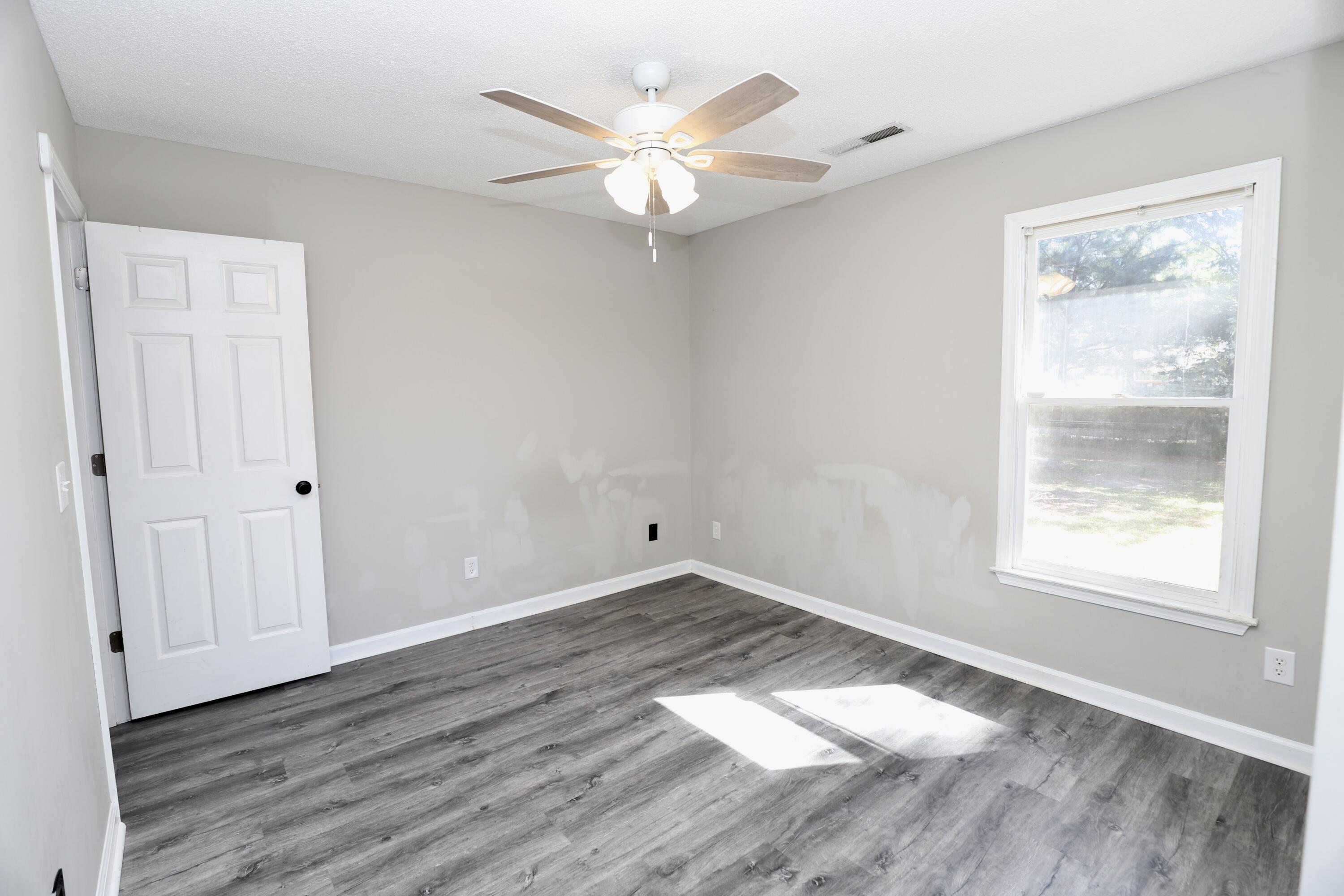 1030 E Sherwood Drive, Sumter