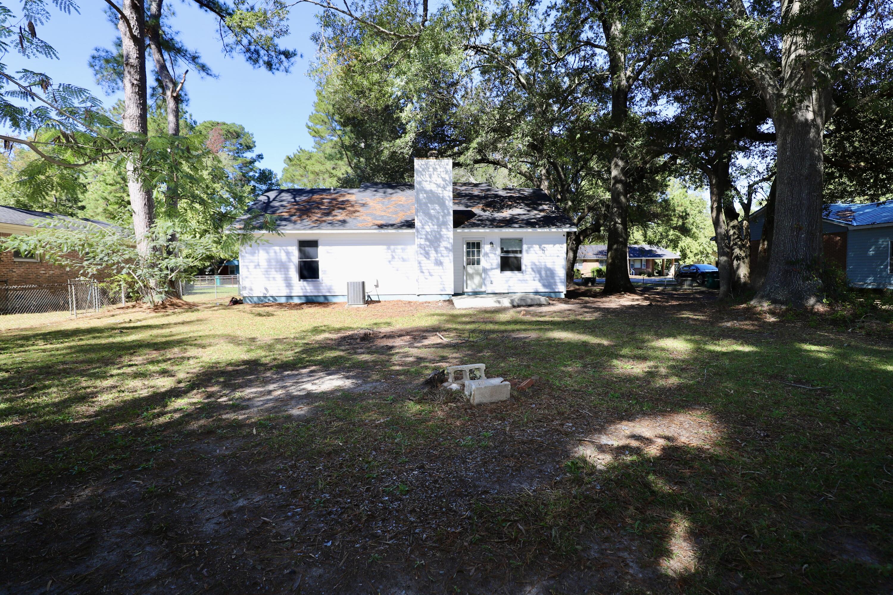 1030 E Sherwood Drive, Sumter