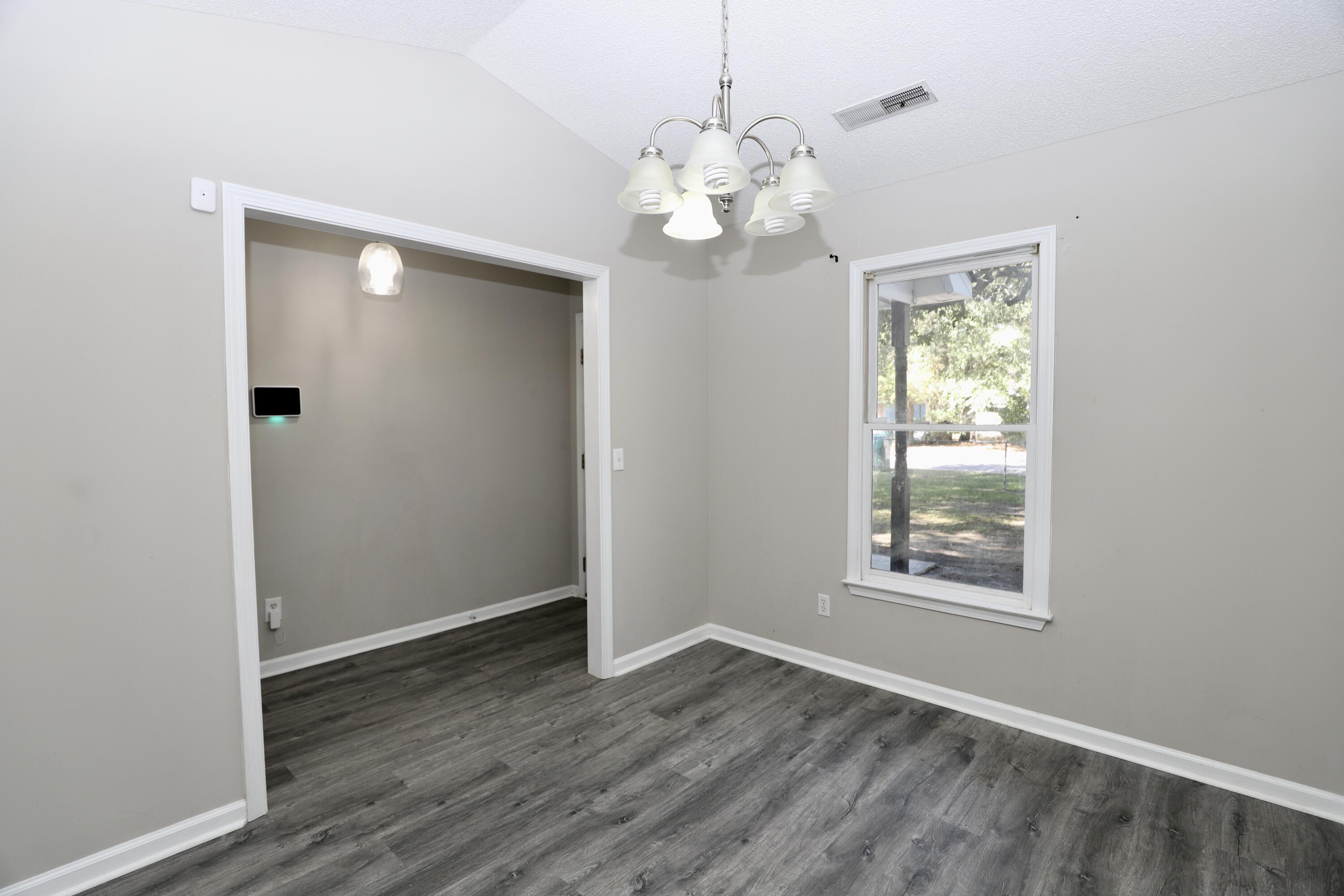 1030 E Sherwood Drive, Sumter