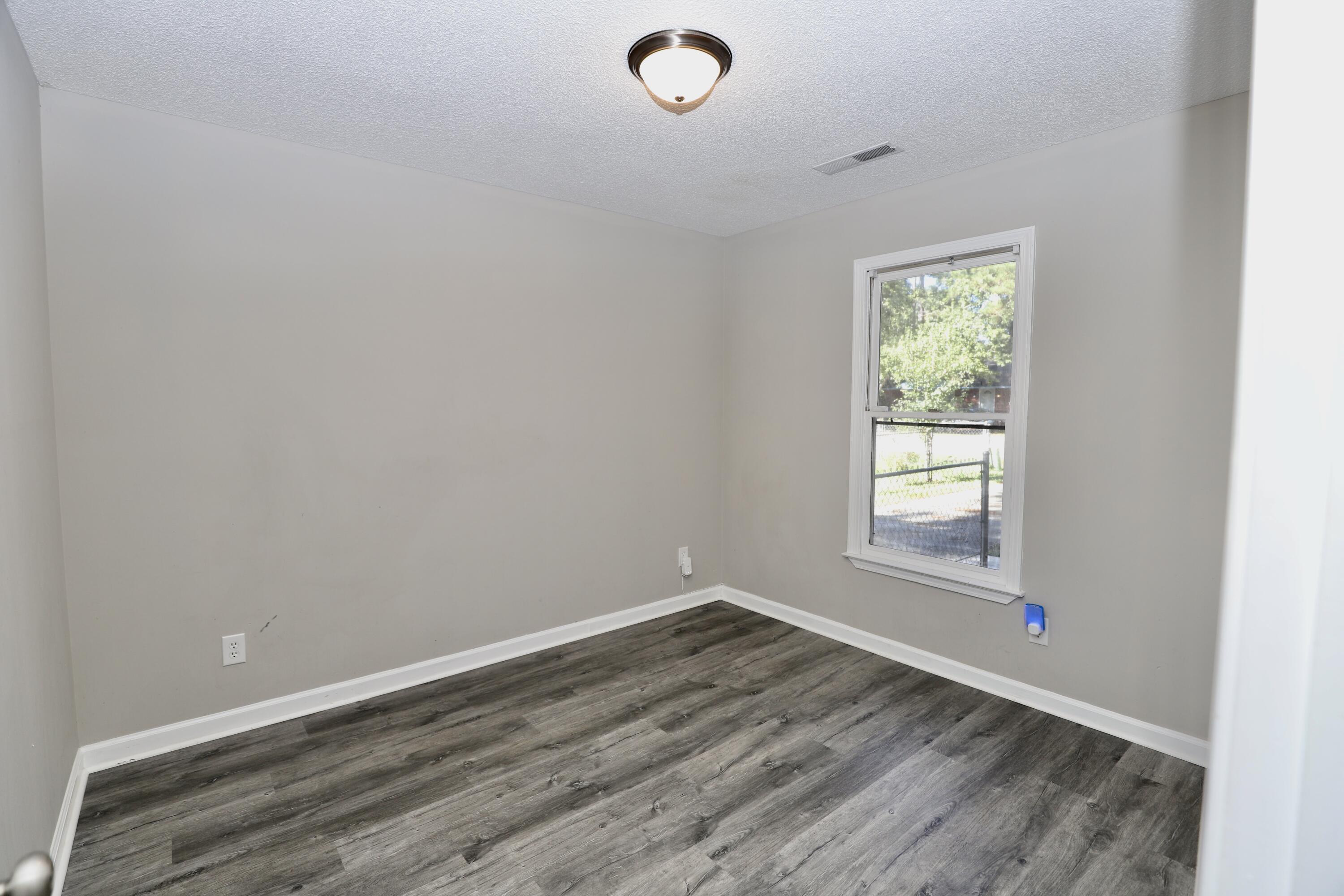 1030 E Sherwood Drive, Sumter
