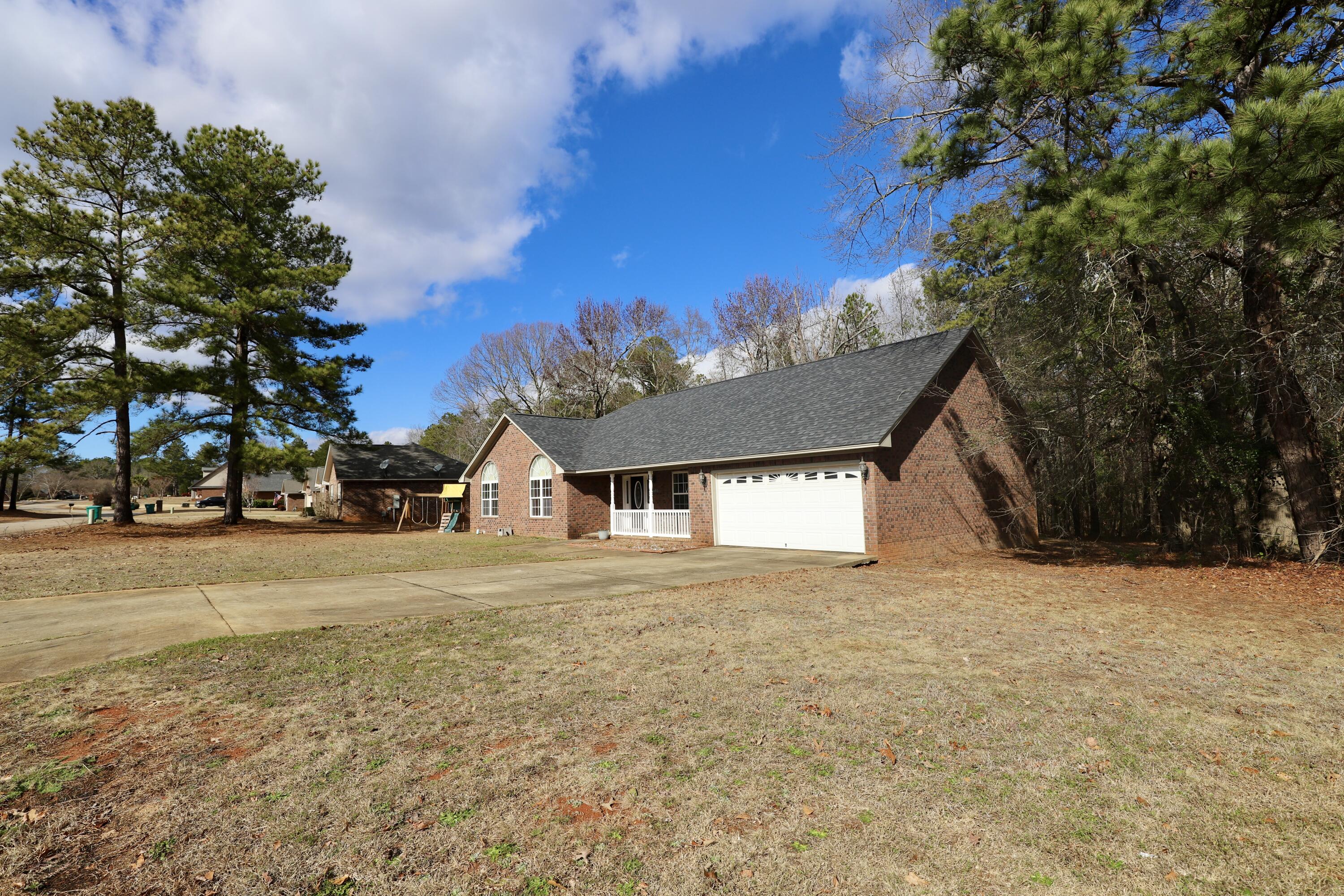 2605 Turning Leaf Lane