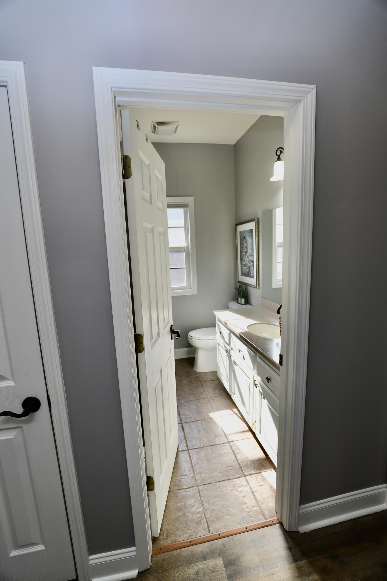 1855 Beachforest Way