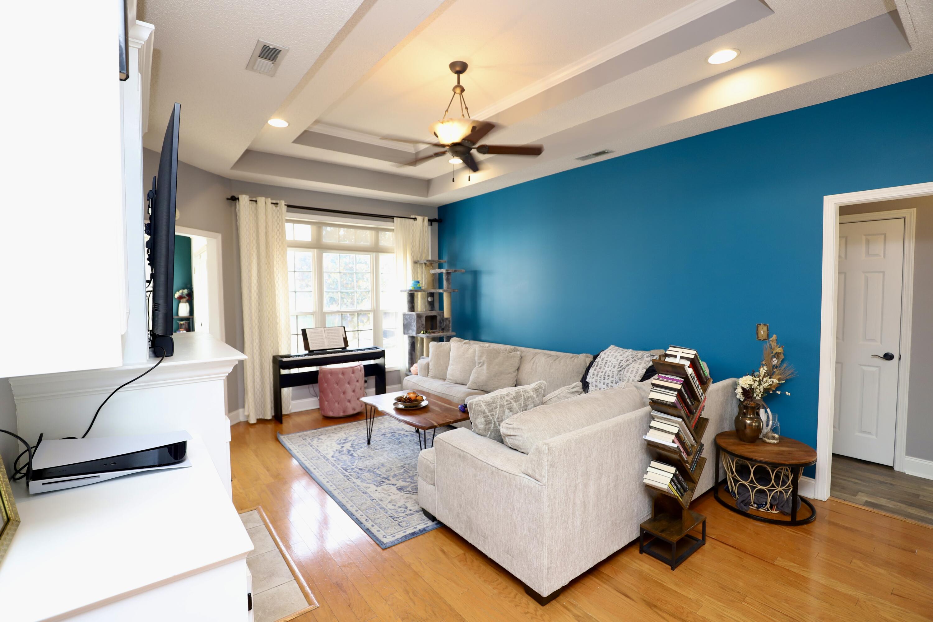 1855 Beachforest Way