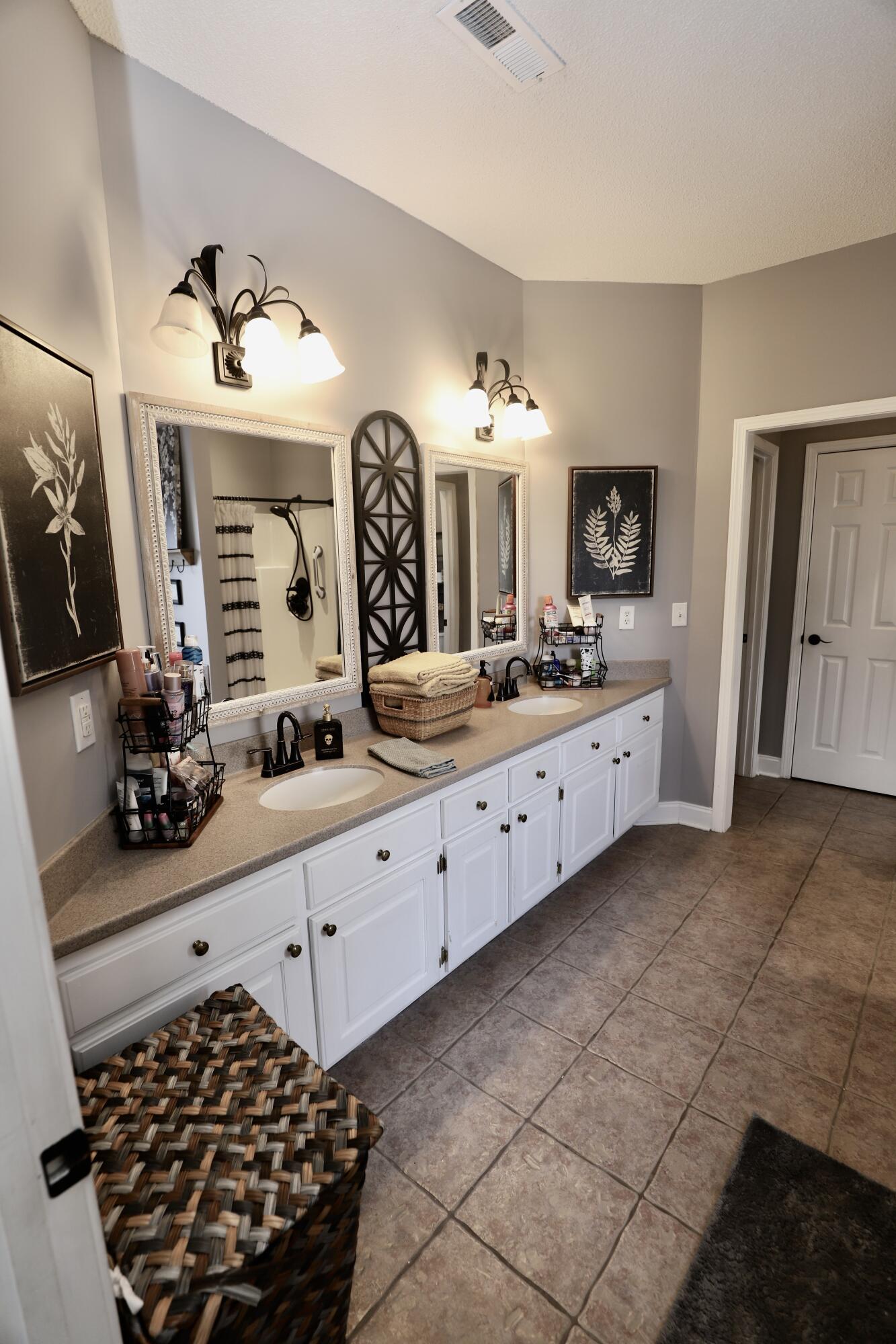 1855 Beachforest Way