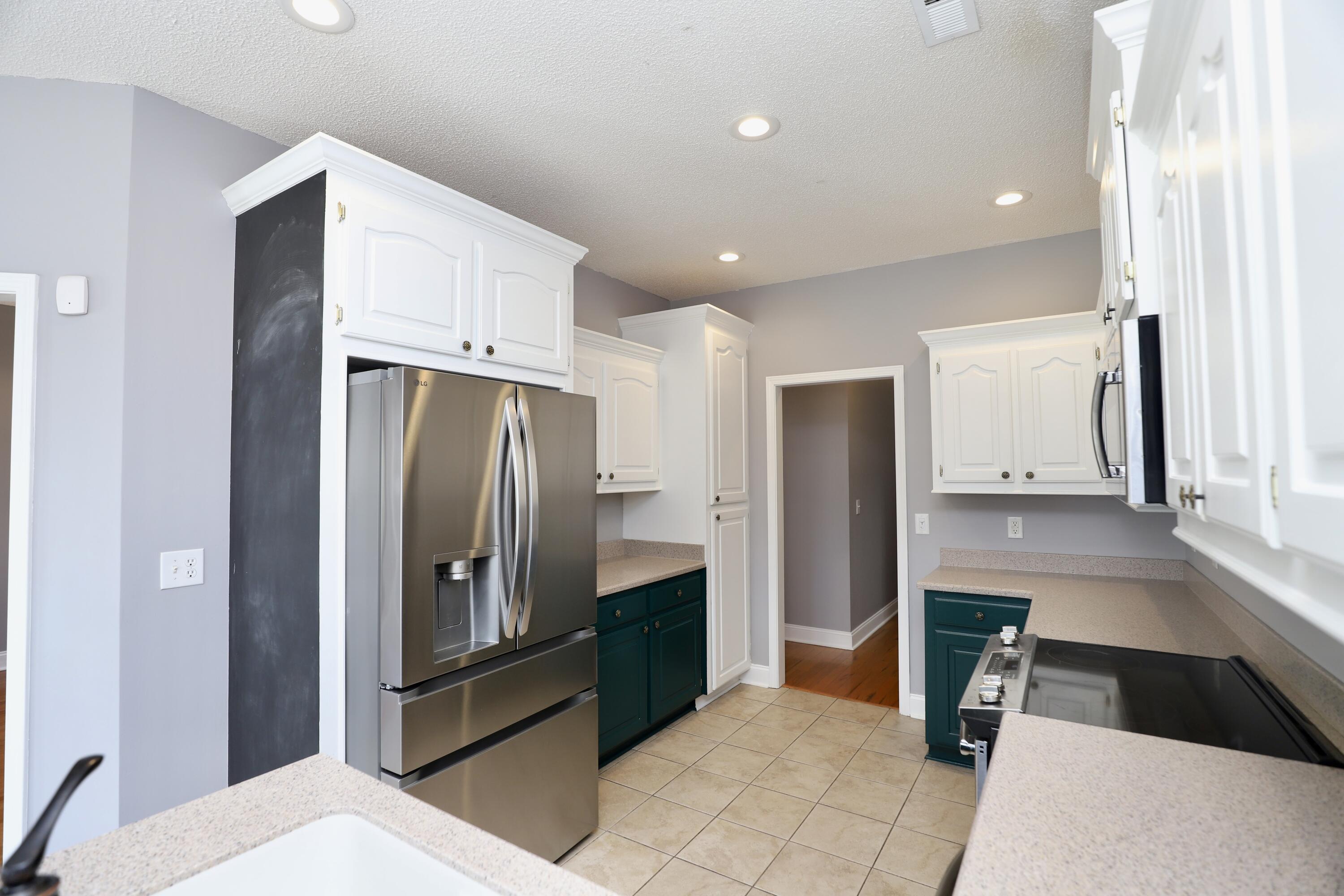 1855 Beachforest Way