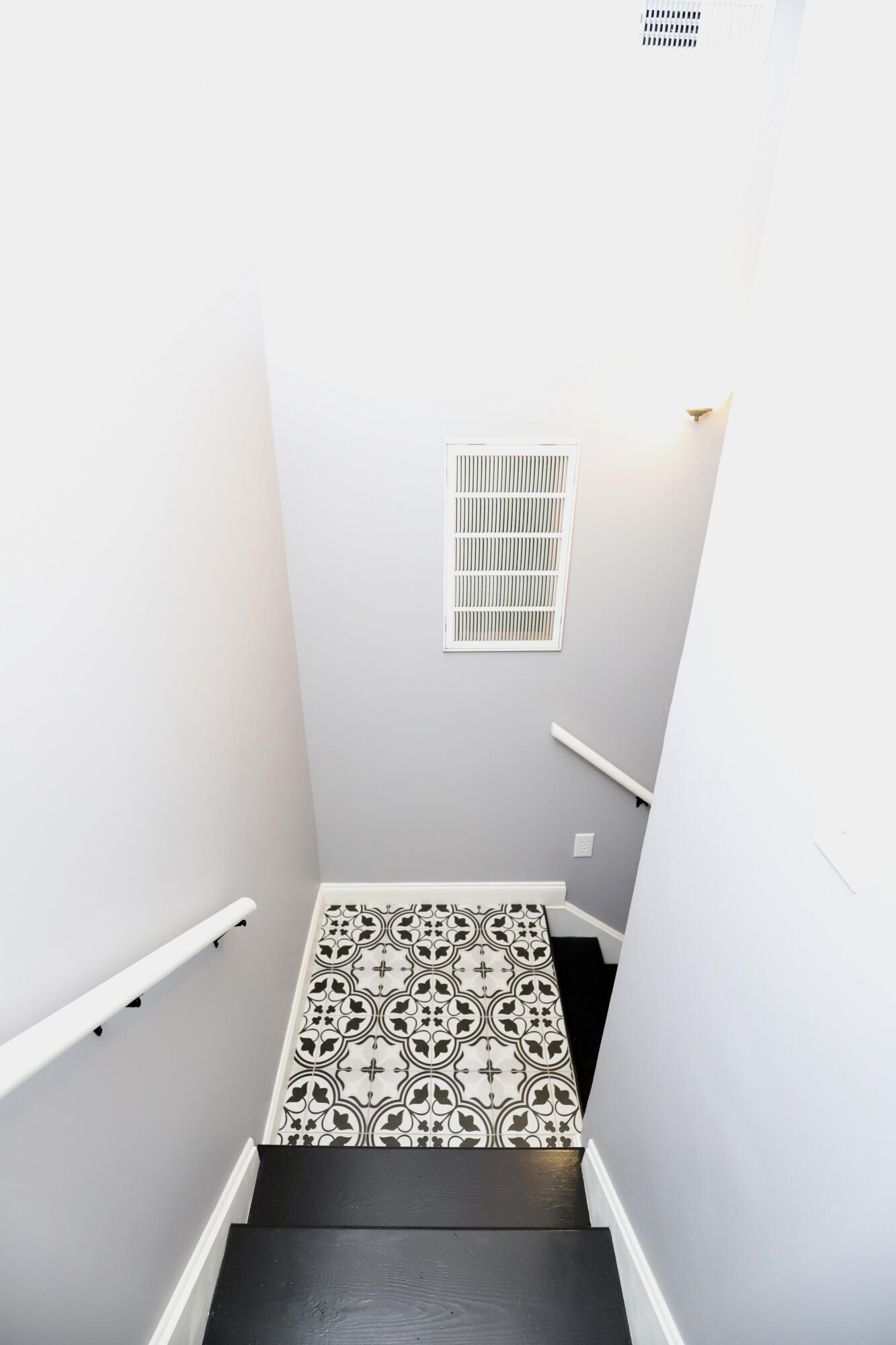 1855 Beachforest Way