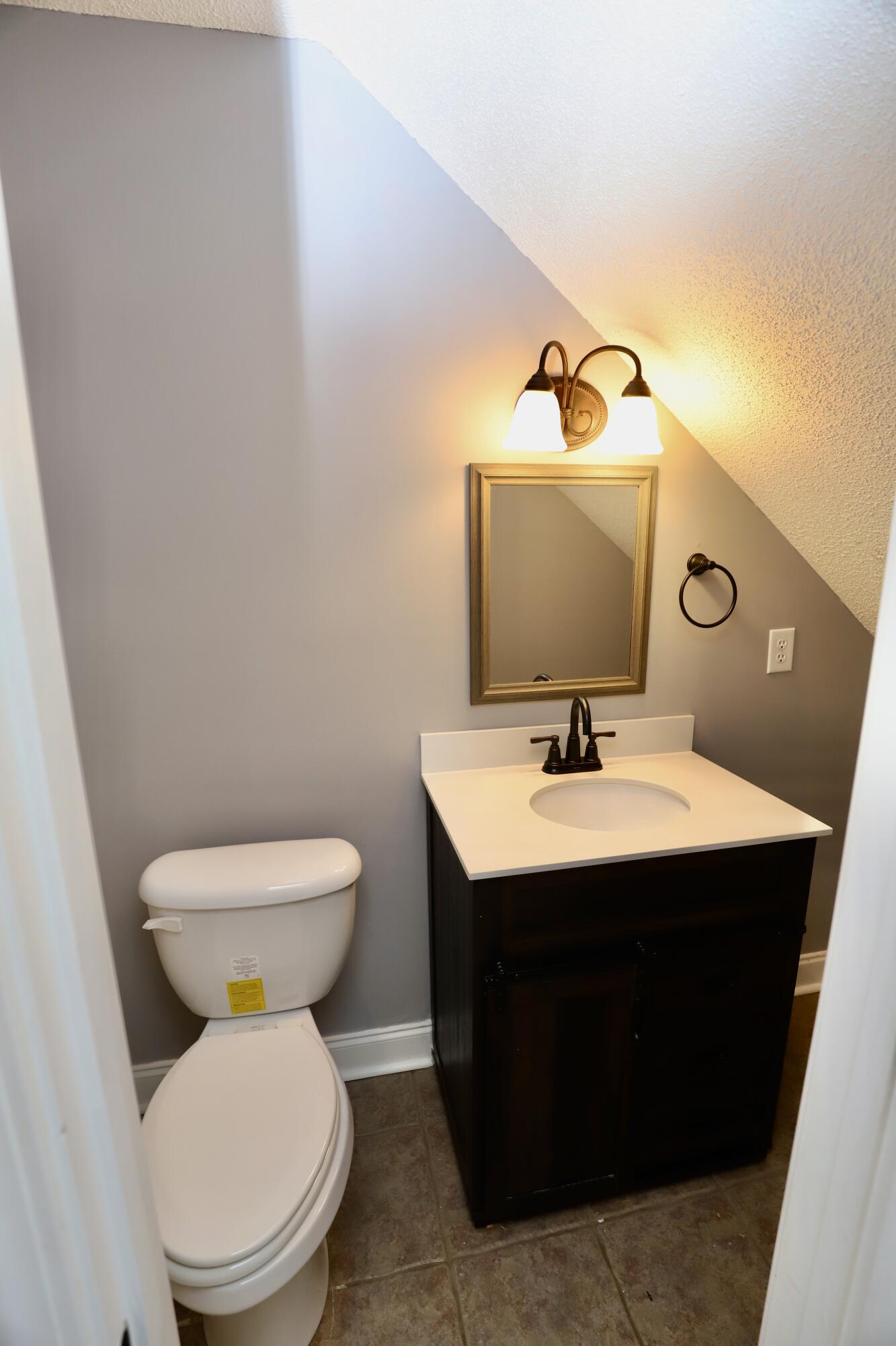 1855 Beachforest Way