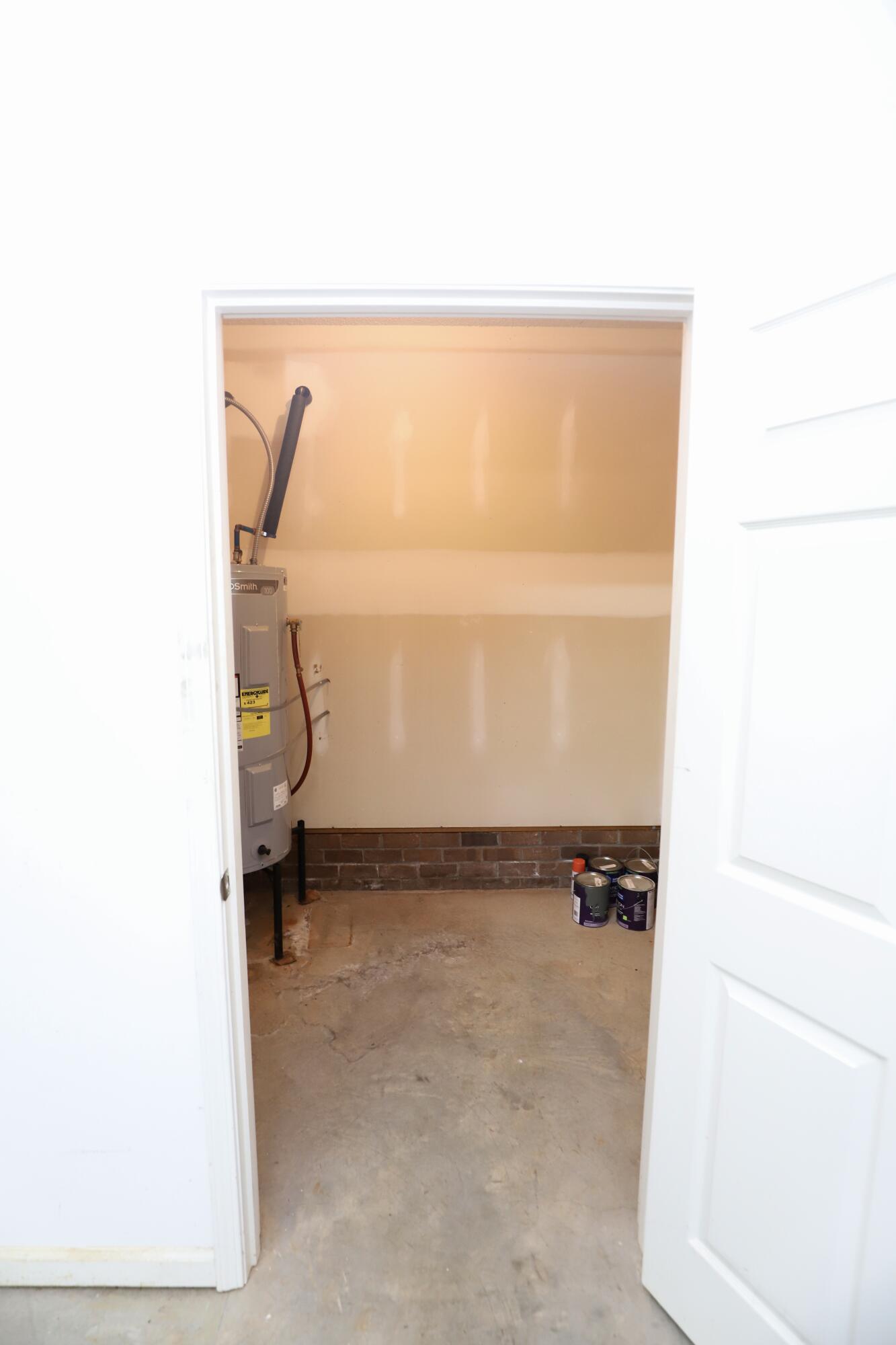 2690 Navigator Circle