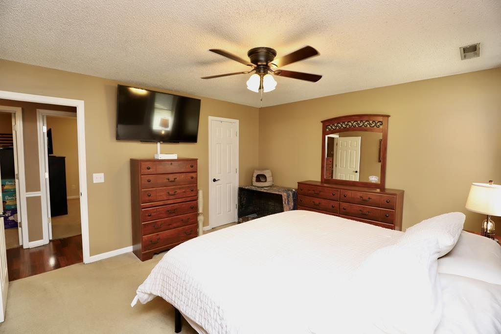 2415 Edmunds Drive