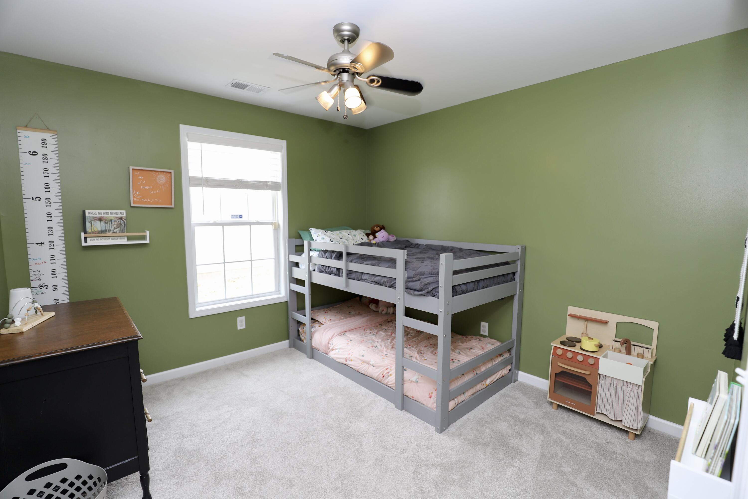 1116 Waverly Place Lane