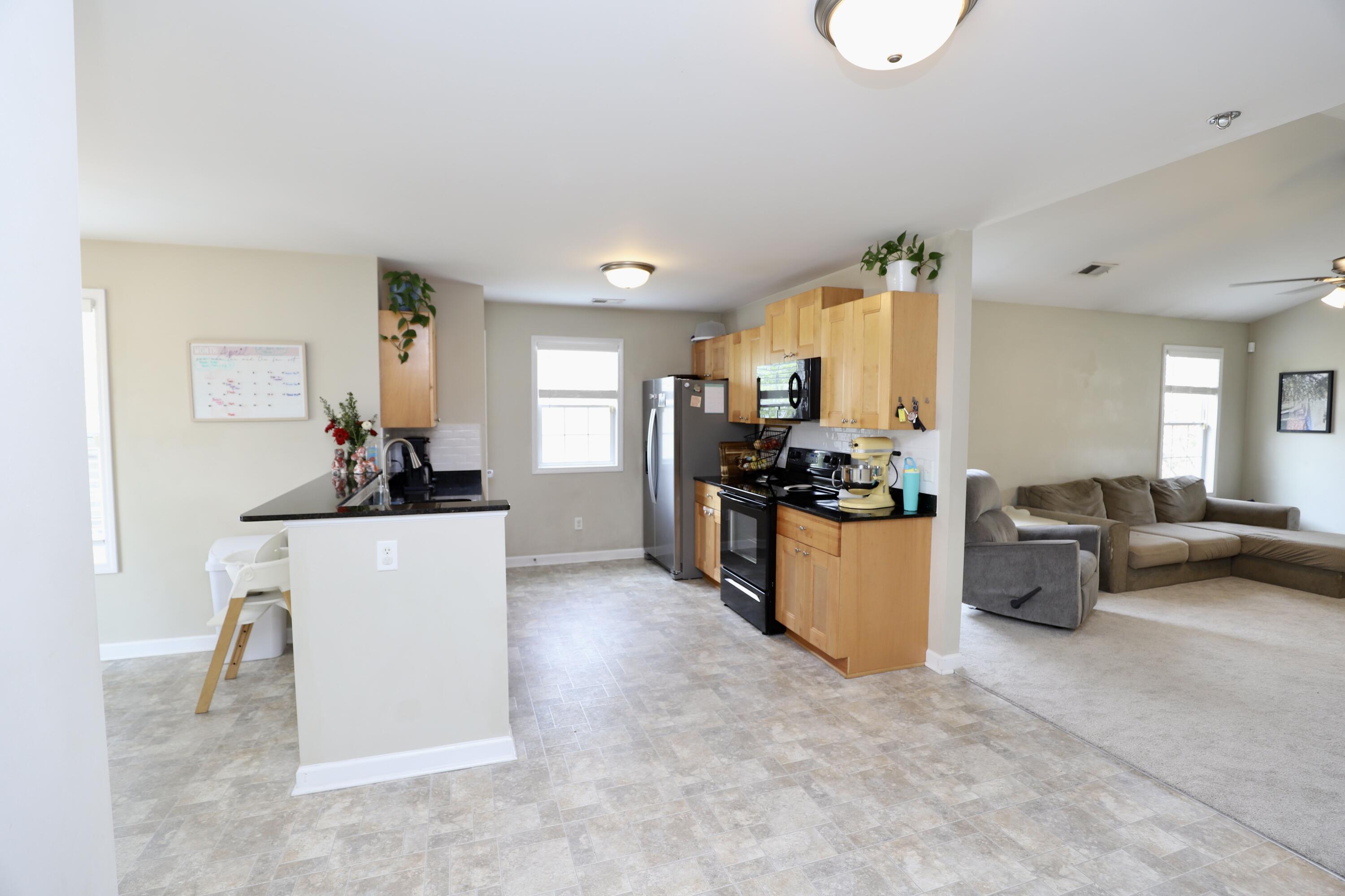 1116 Waverly Place Lane