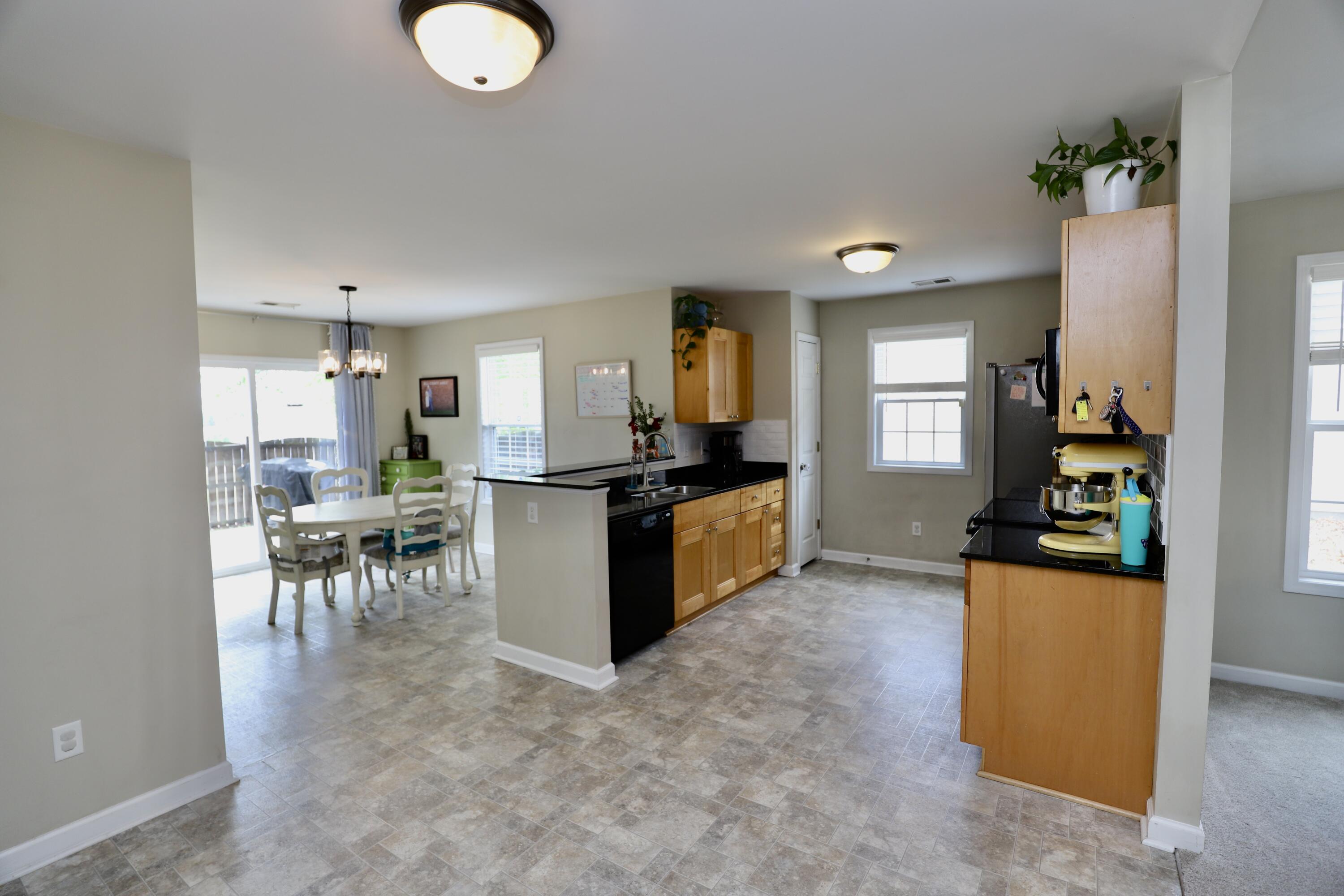 1116 Waverly Place Lane